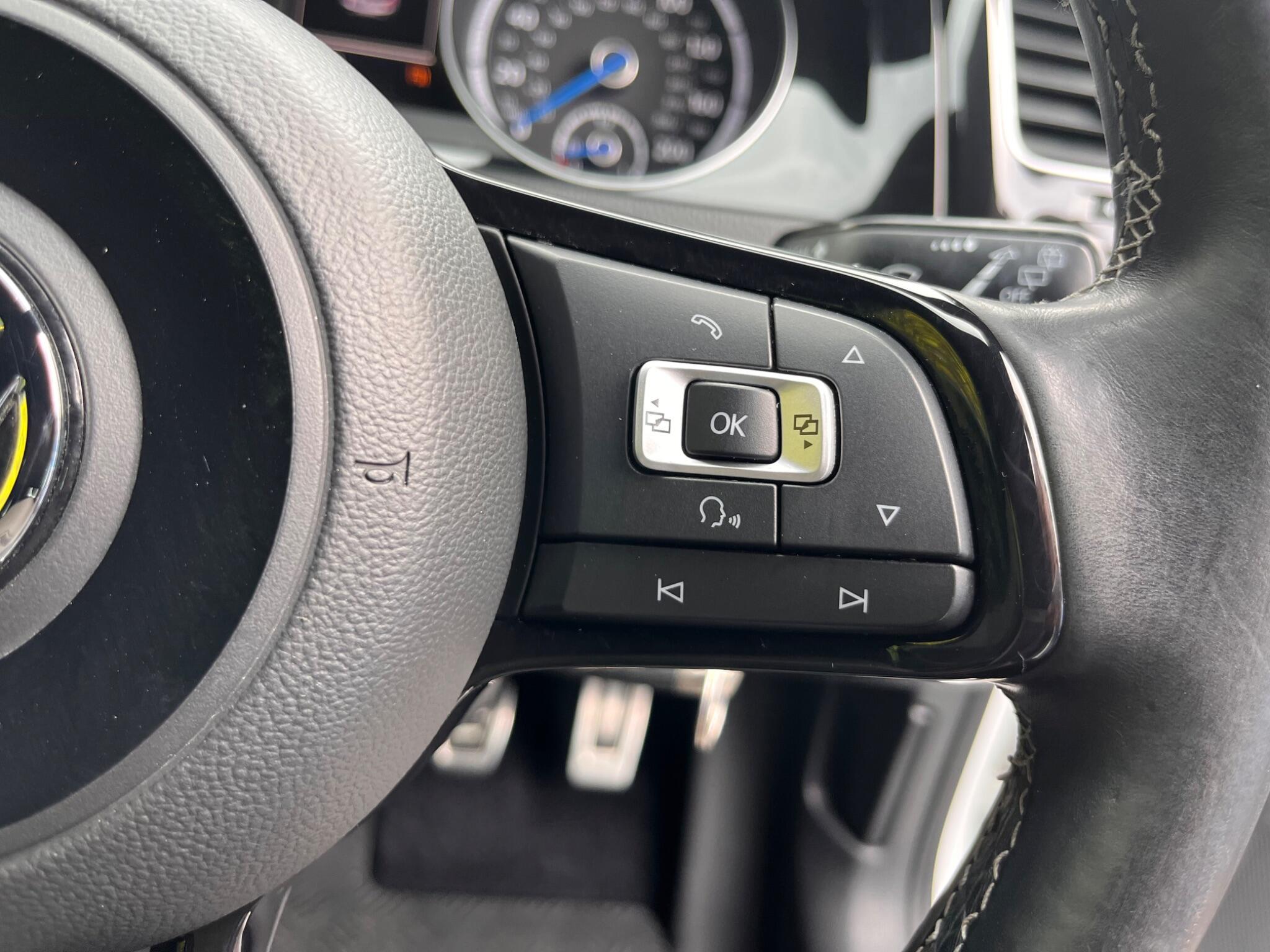 Volkswagen Golf view 28