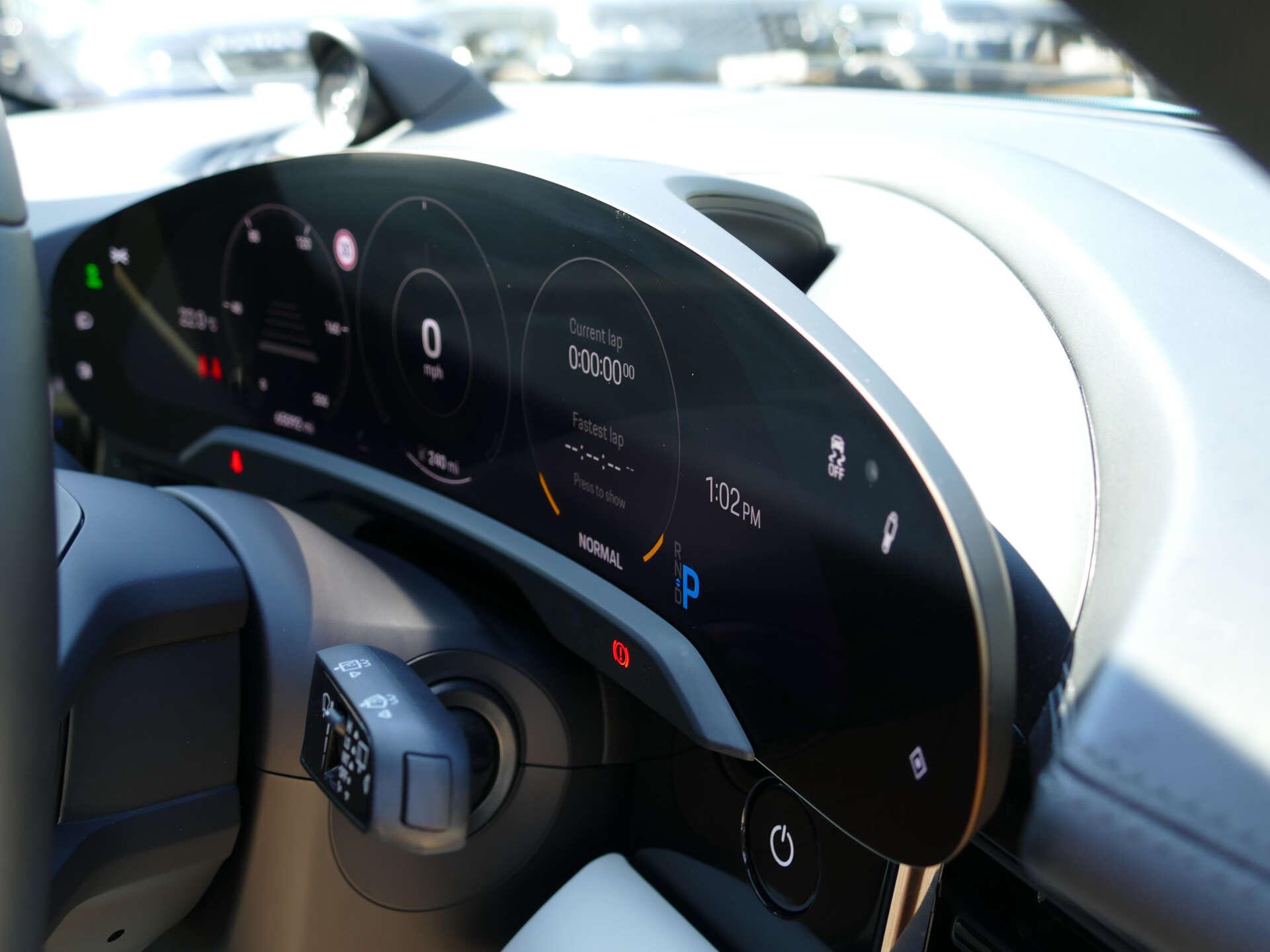 Porsche Taycan view 24