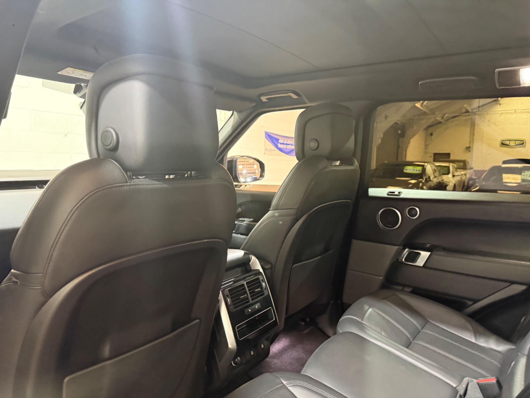 Land Rover Range Rover Sport view 27