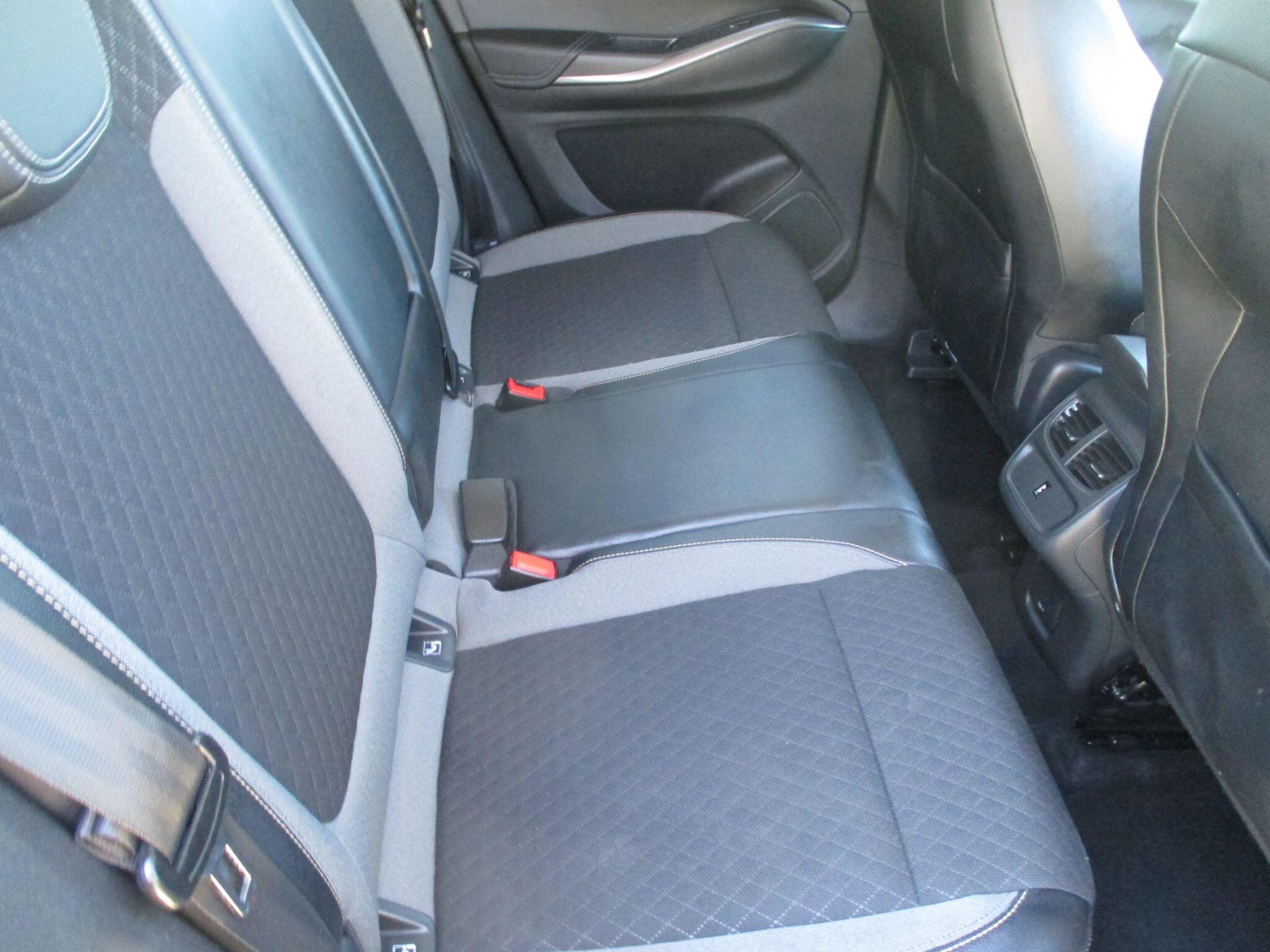 Vauxhall Grandland X view 24