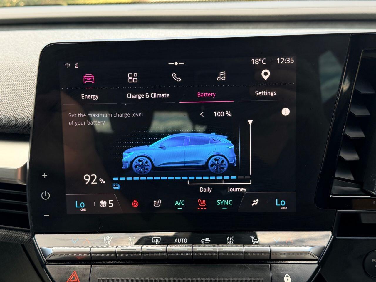 Renault Megane E-Tech view 48