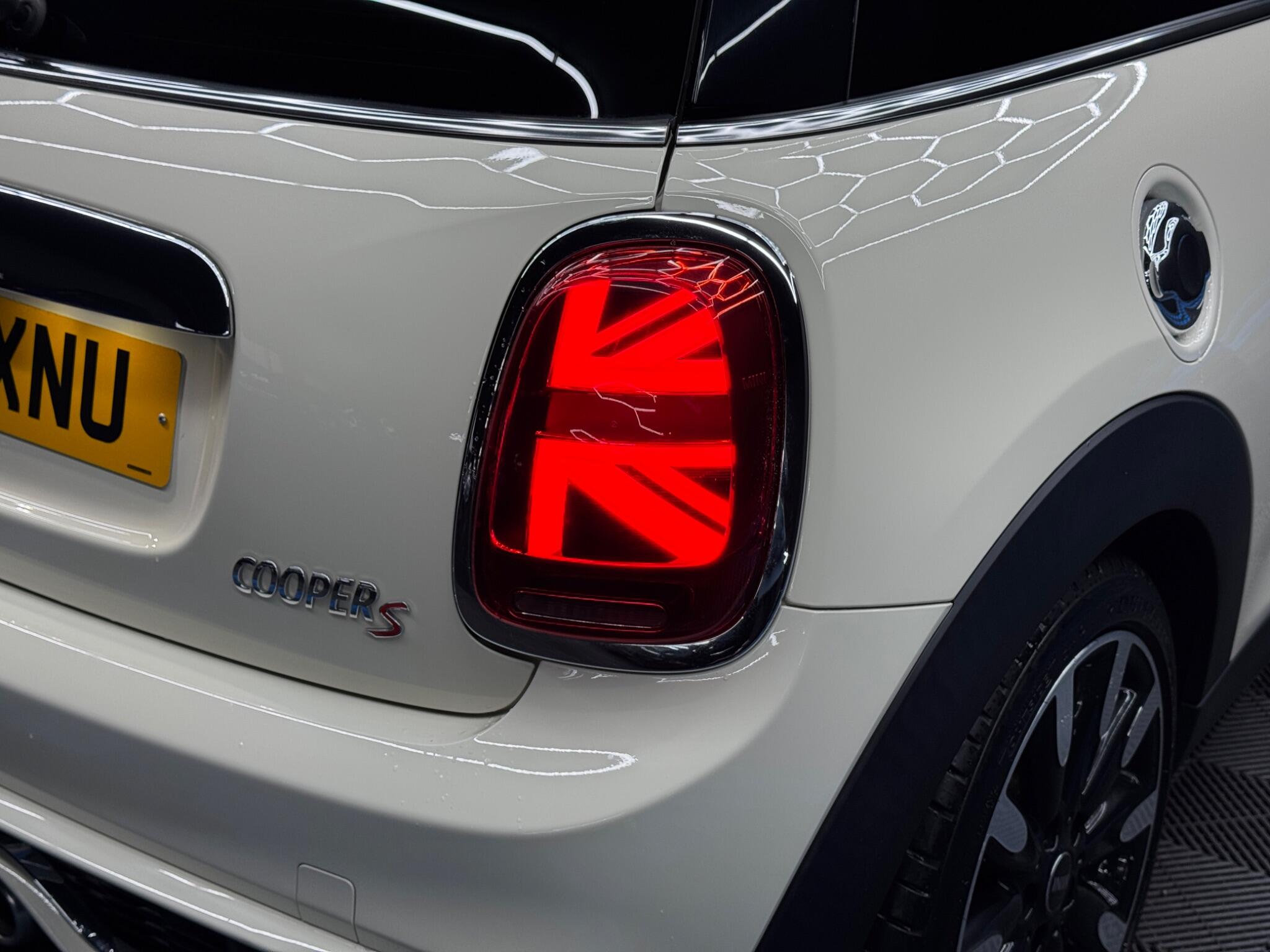 MINI Hatch view 43