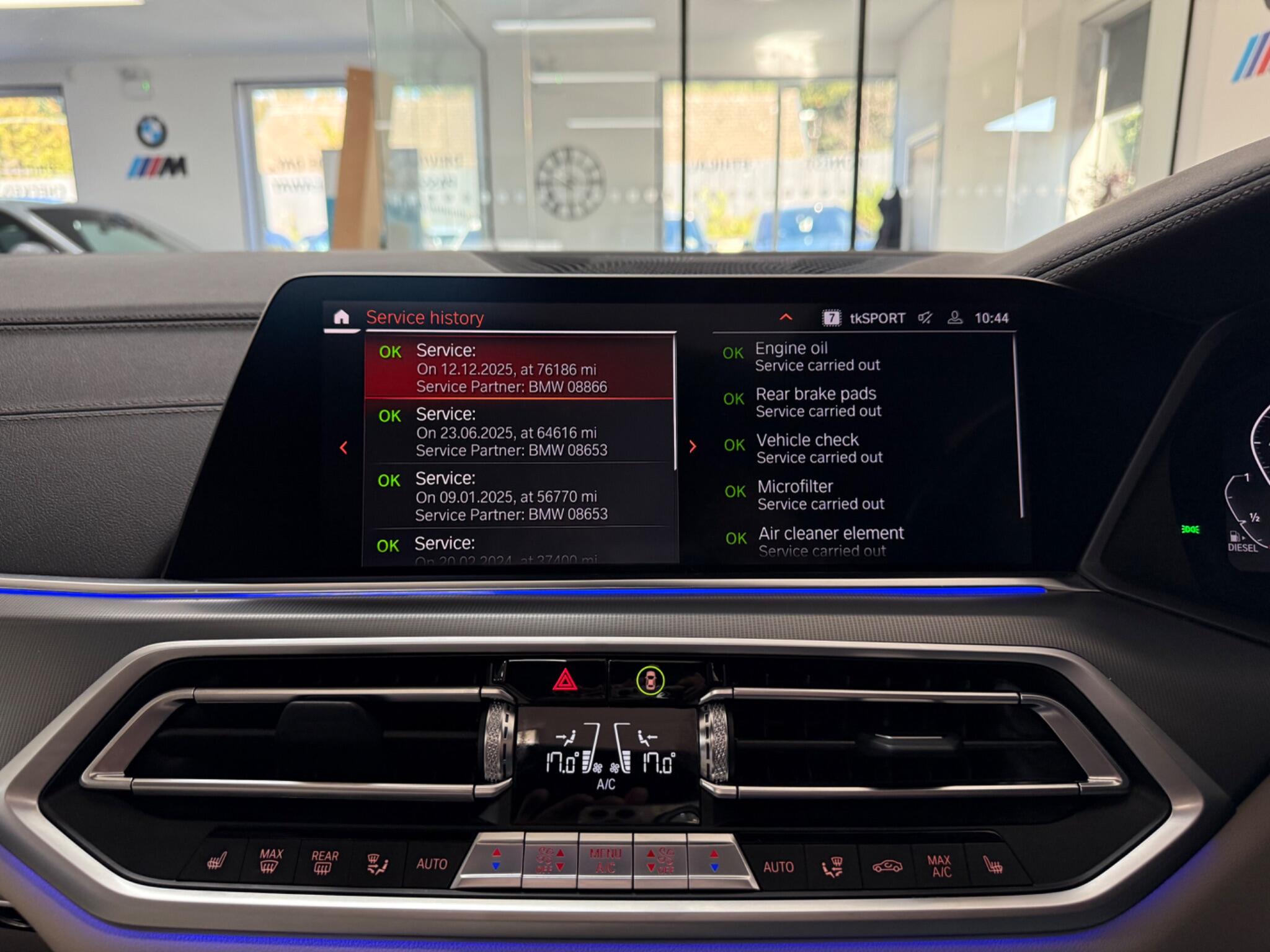 BMW X5 view 17