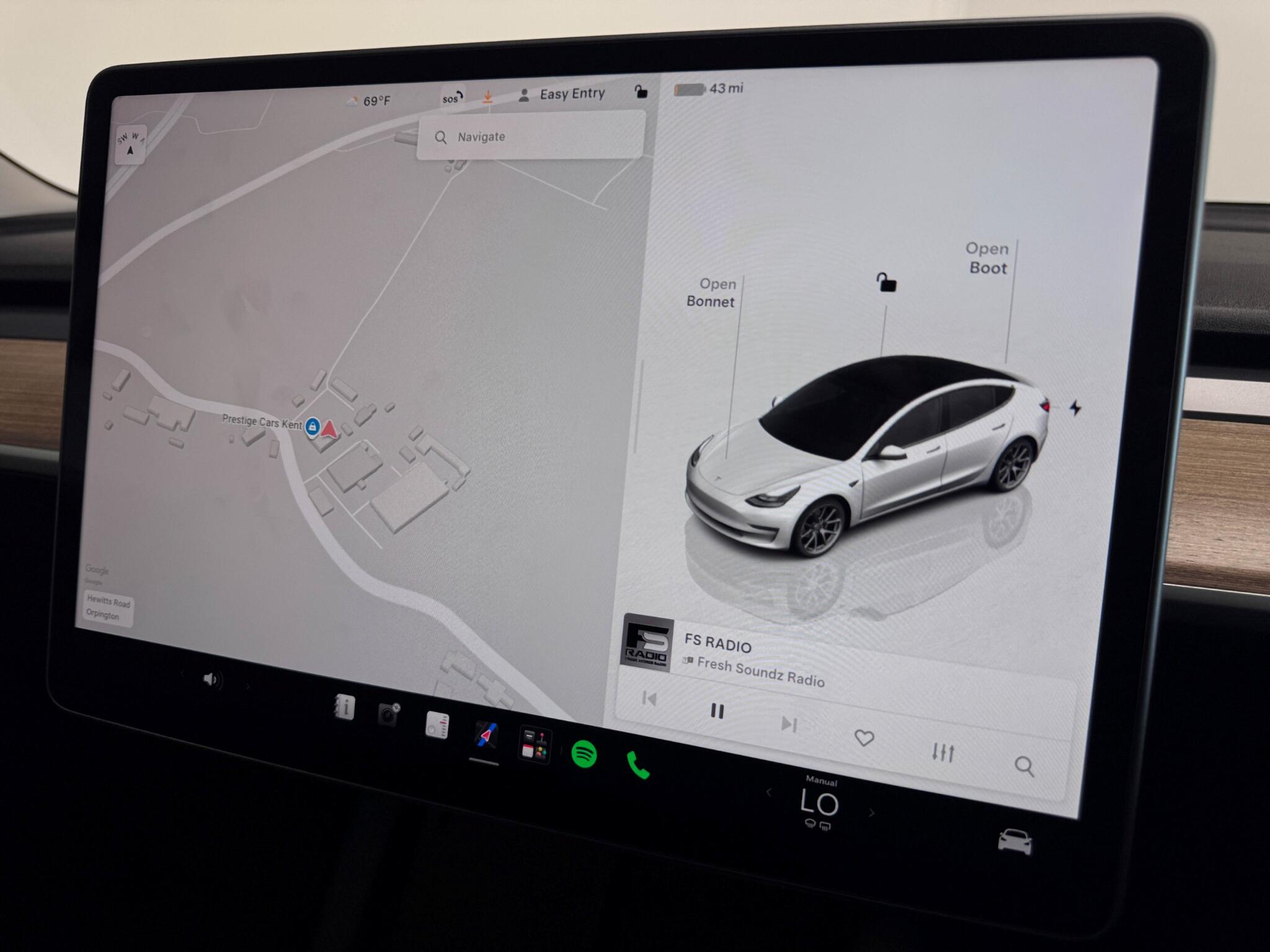 Tesla Model 3 view 12