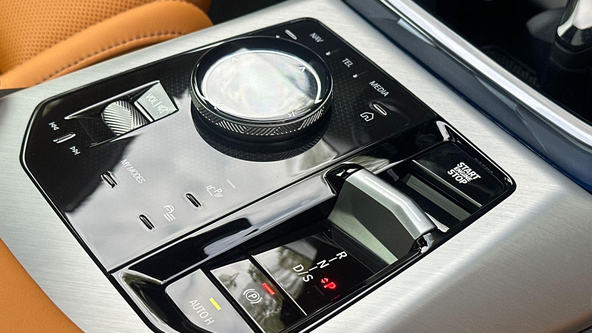 BMW X3 view 19
