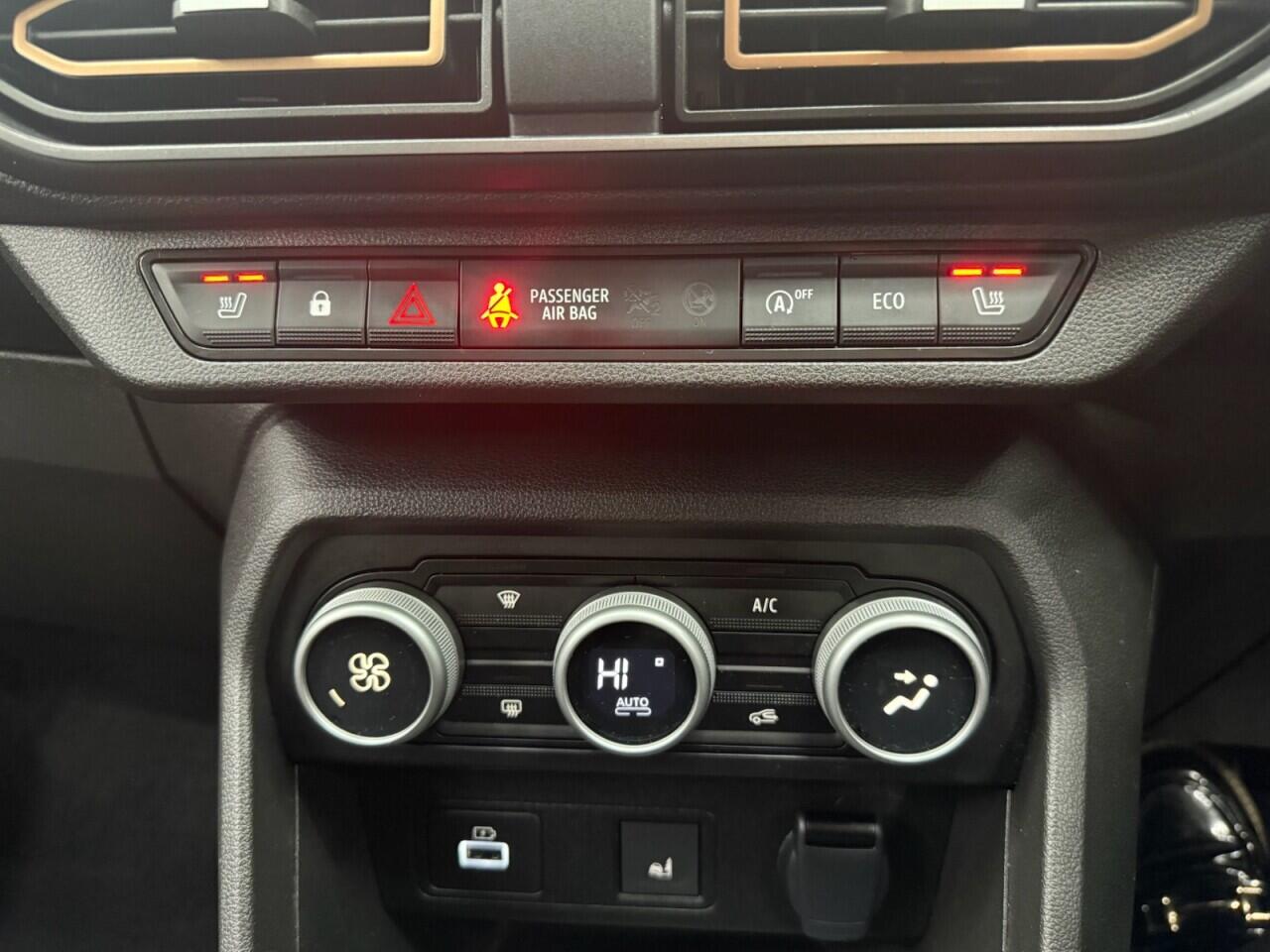 Dacia Sandero view 17