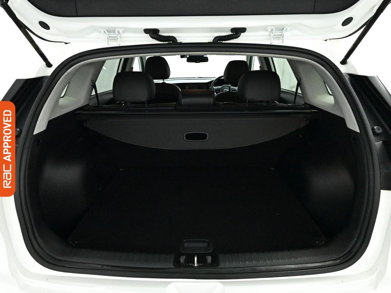 Kia Niro view 25