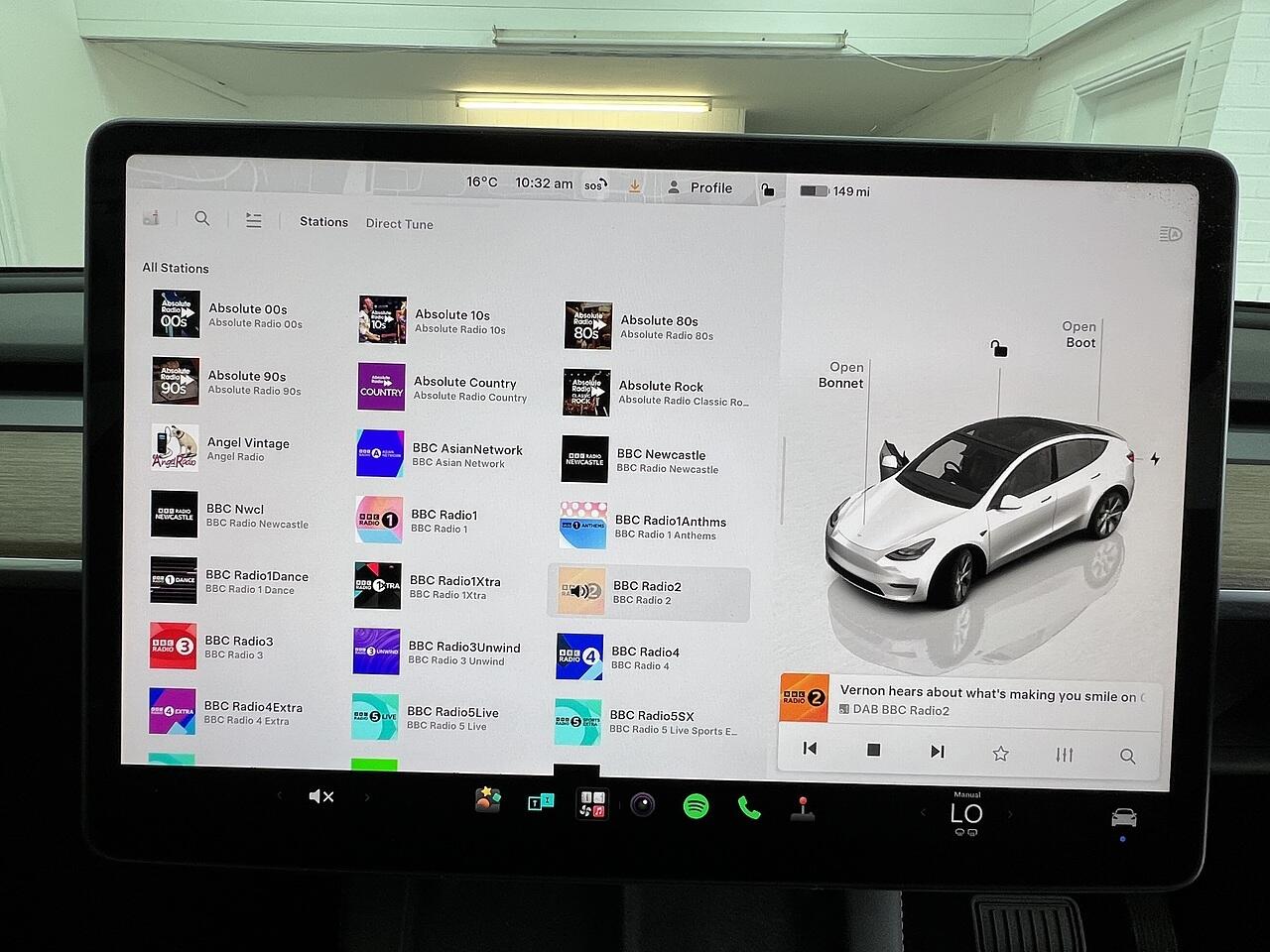 Tesla Model Y view 10