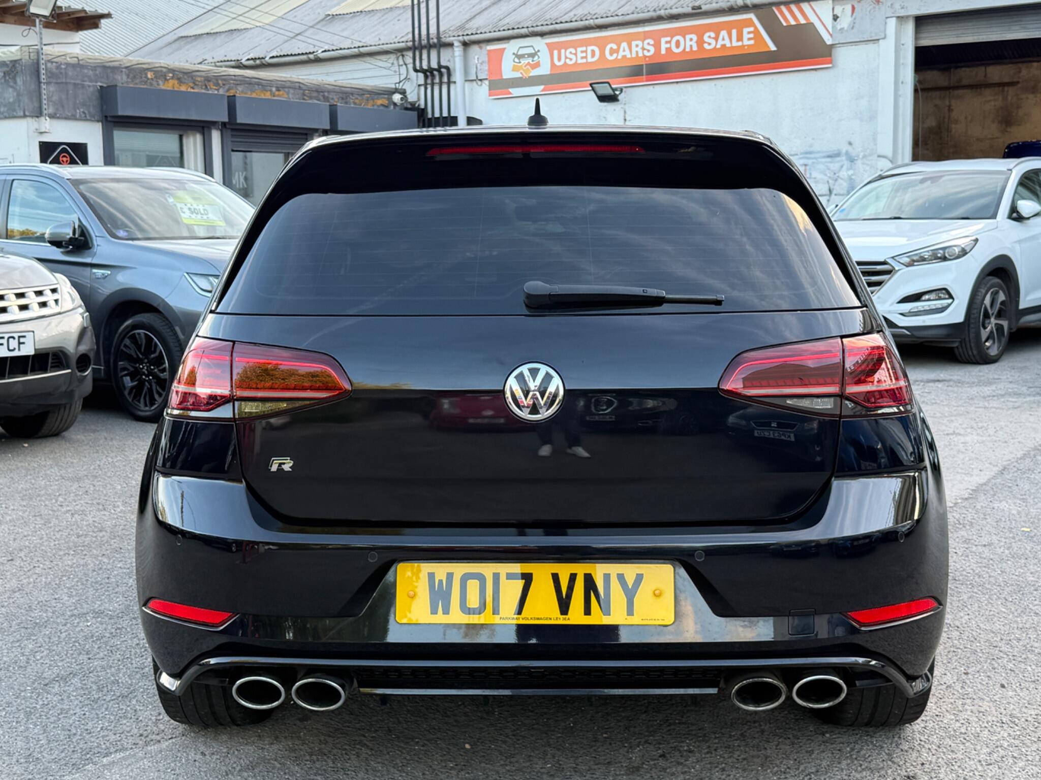 Volkswagen Golf - Image 15