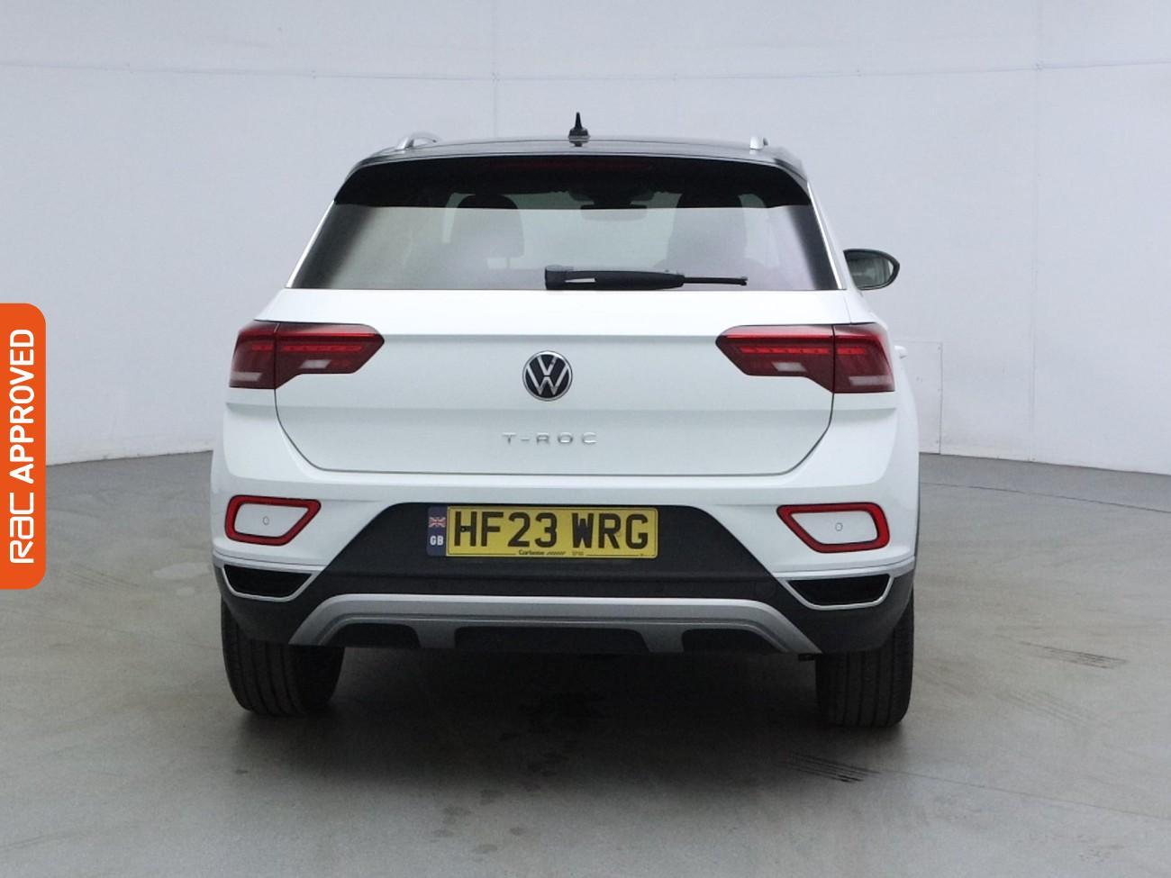 Volkswagen T-Roc view 8