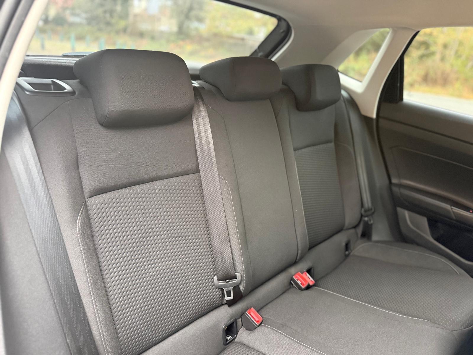 Volkswagen Polo view 37