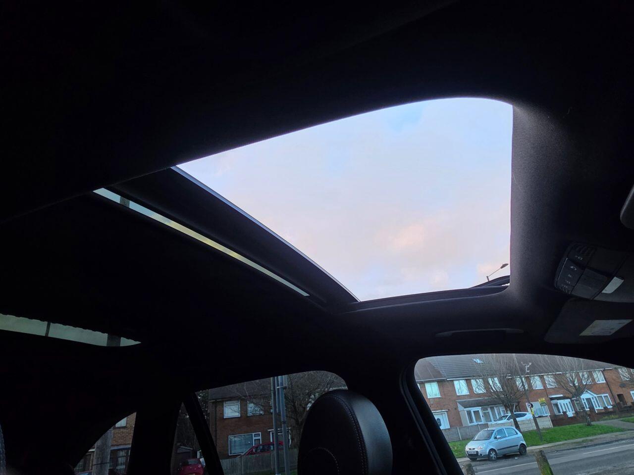 Mercedes-Benz GLC view 30