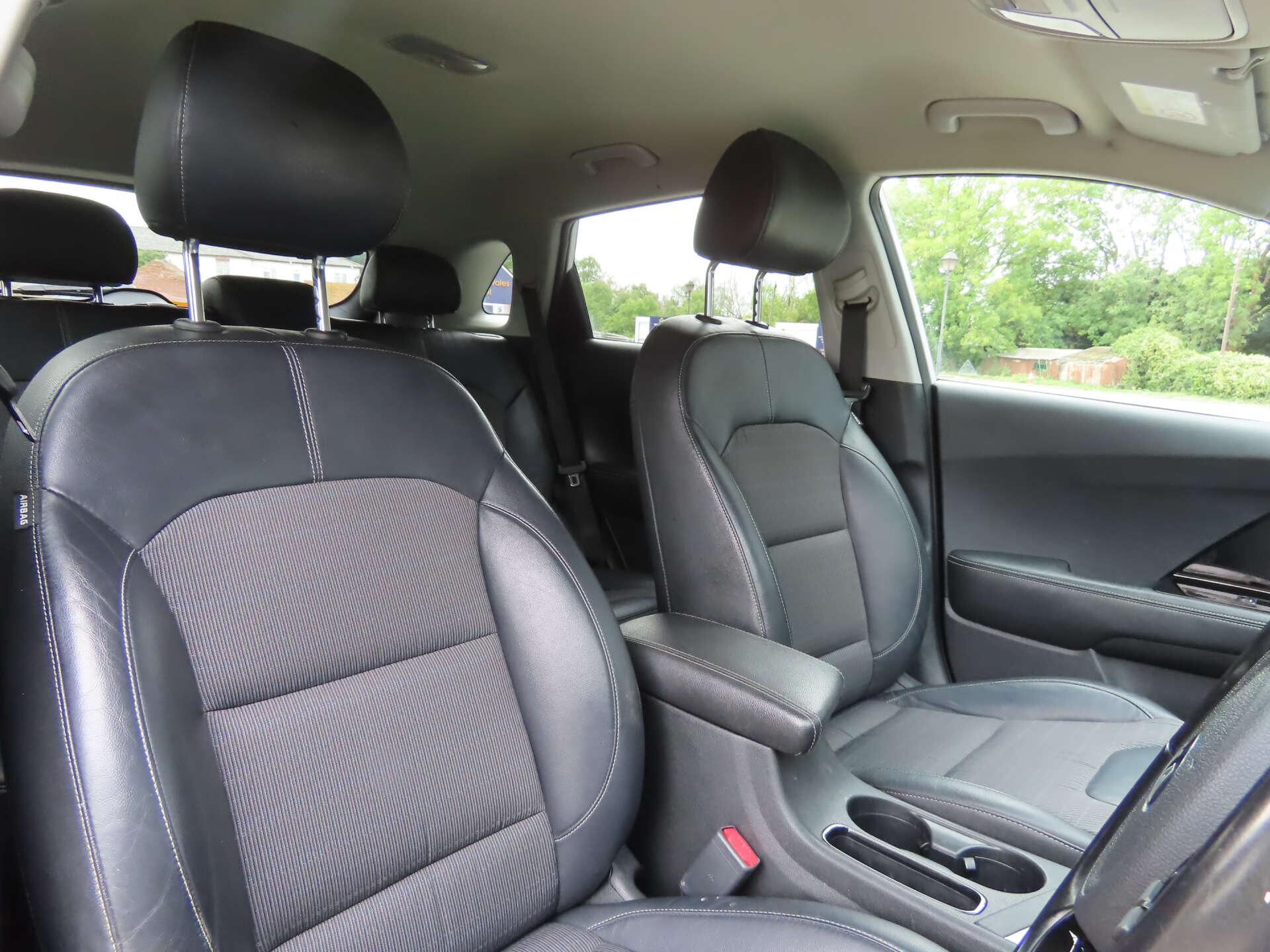 Kia Niro view 8