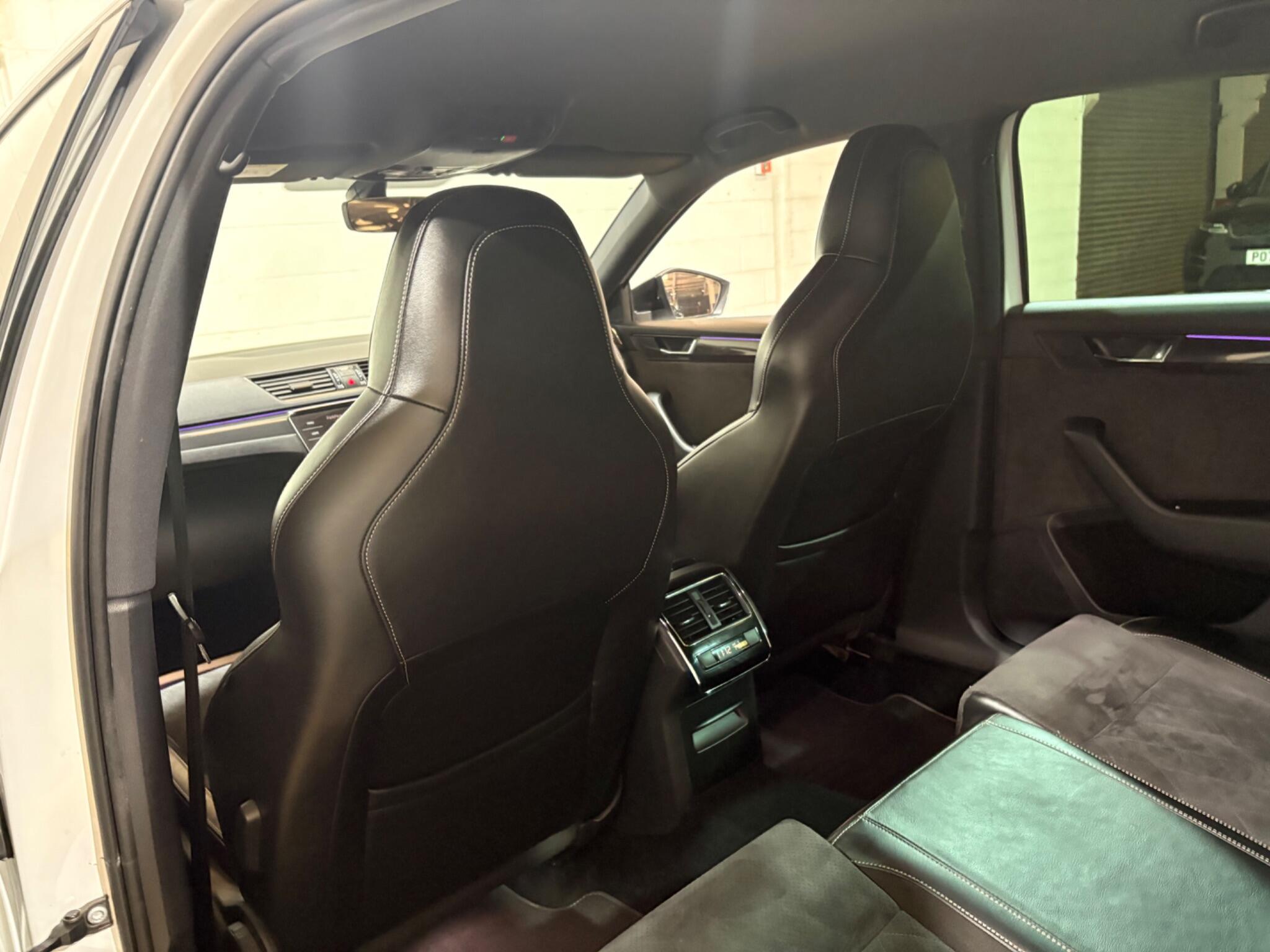 Skoda Superb view 26