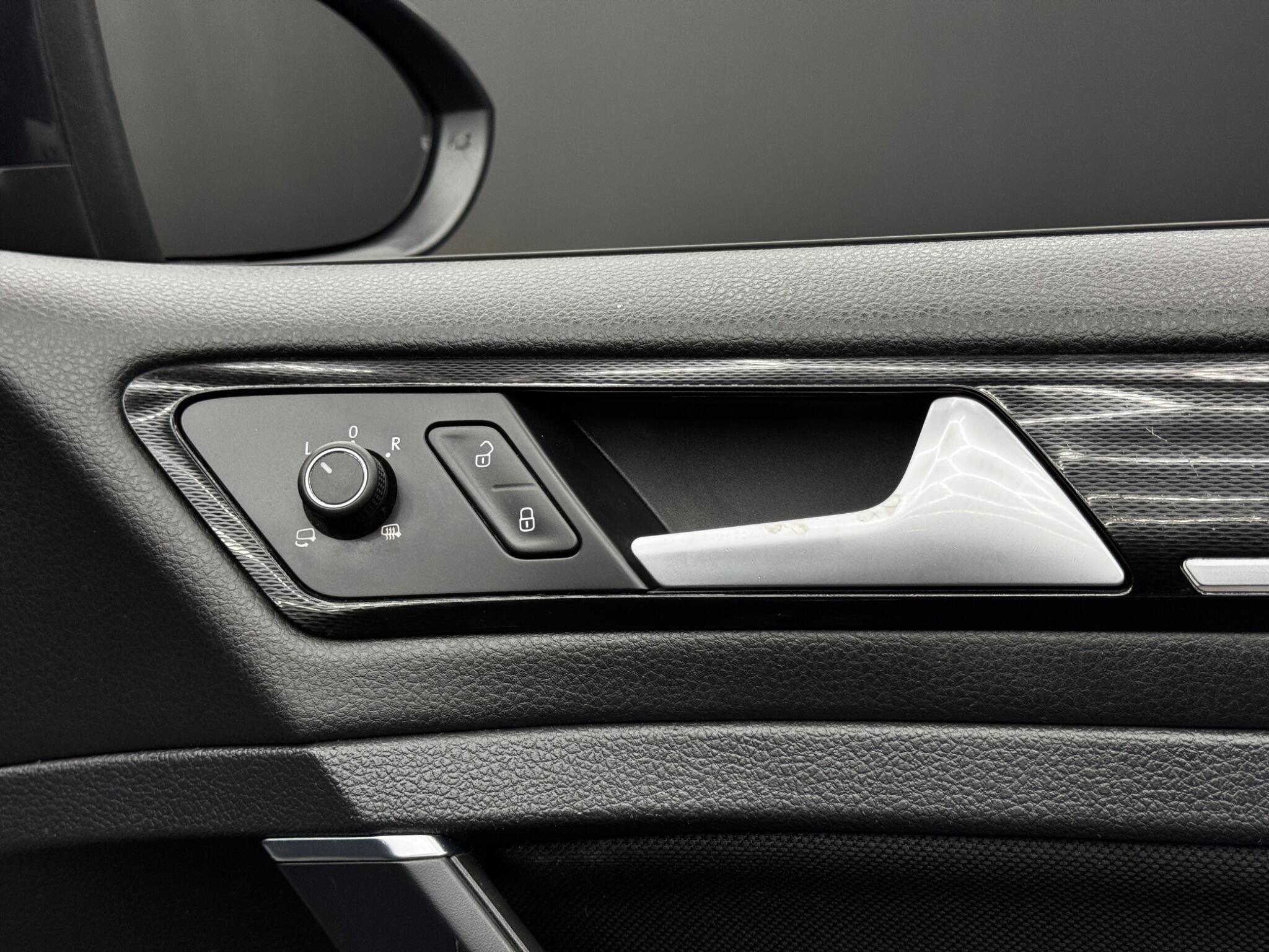 Volkswagen Golf view 38