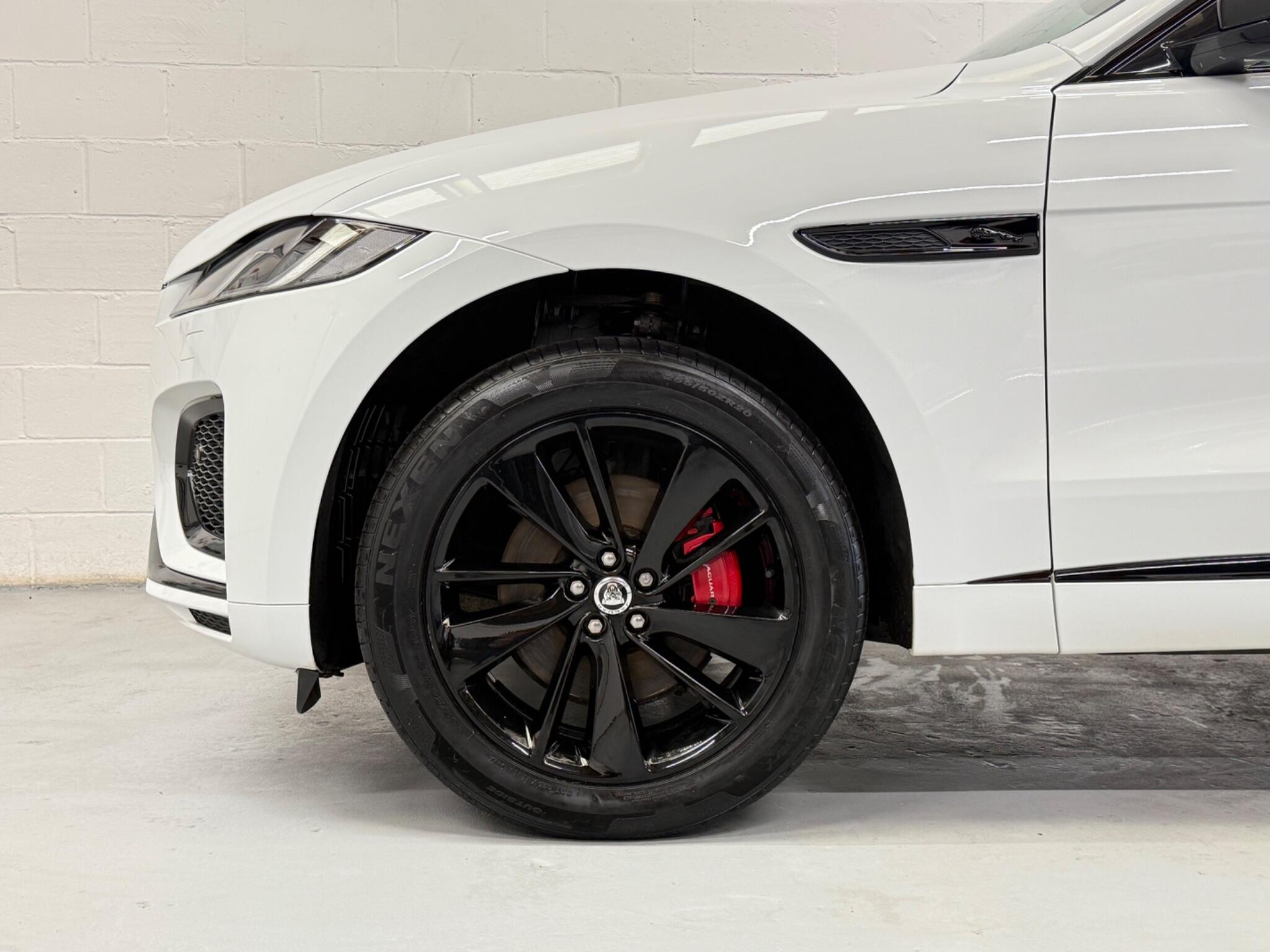 Jaguar F-Pace view 20