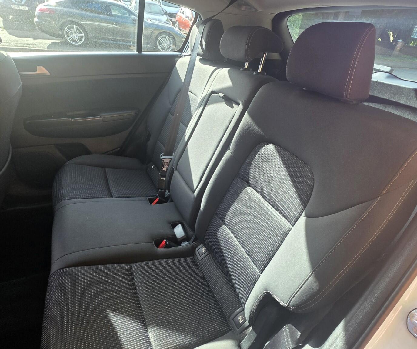 Kia Sportage view 11