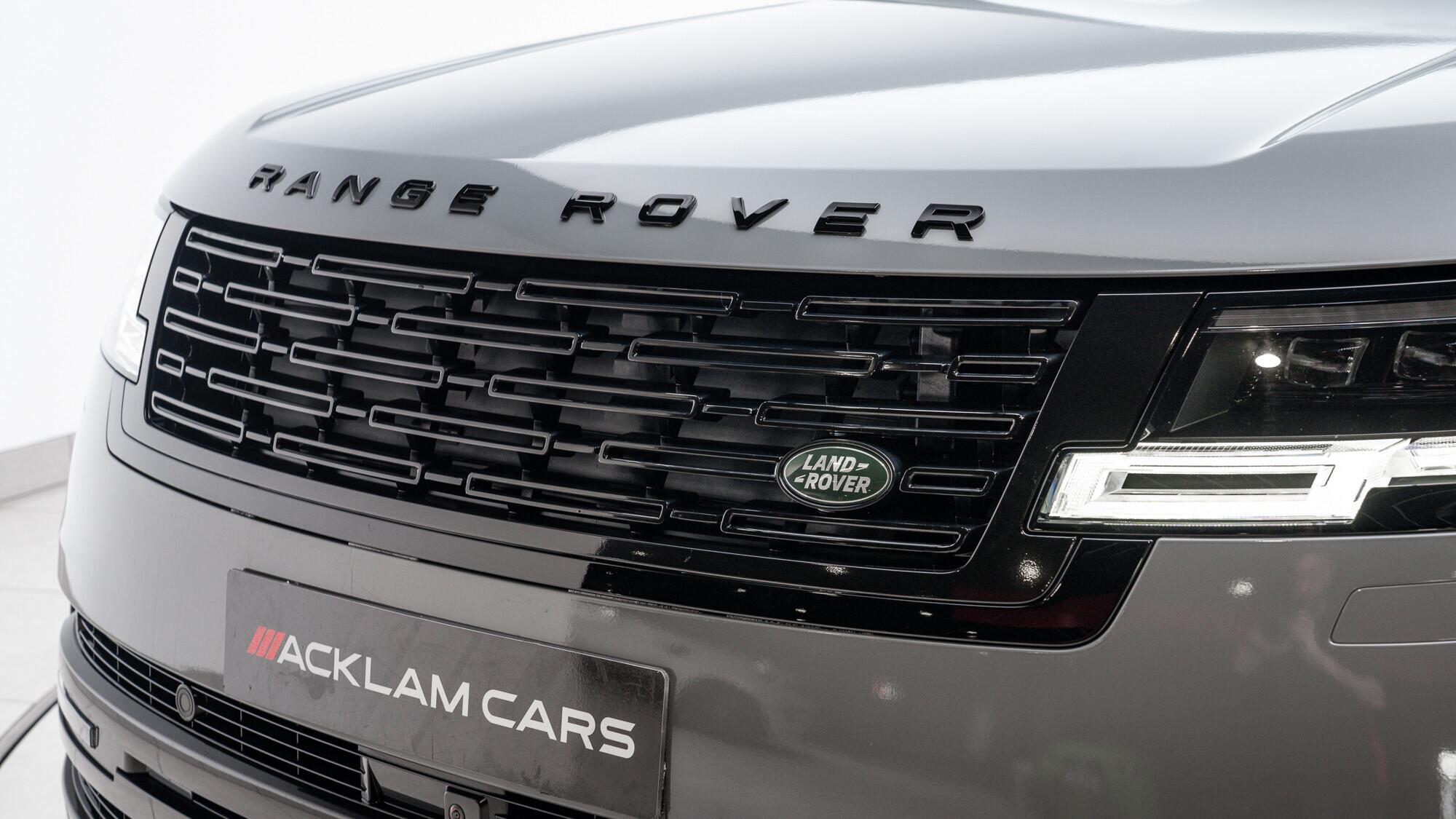 Land Rover Range Rover view 14