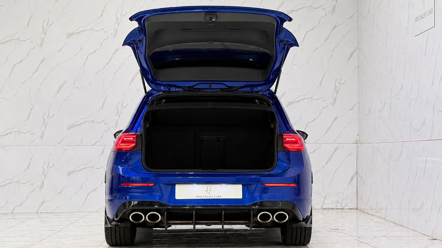 Volkswagen Golf view 43