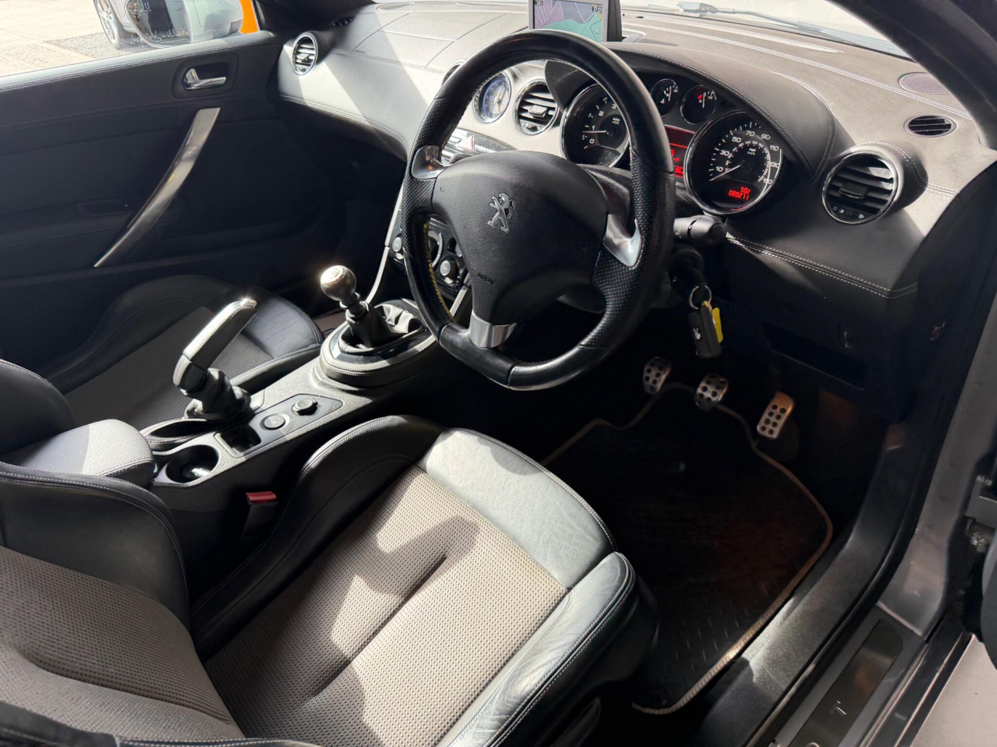 Peugeot RCZ view 17
