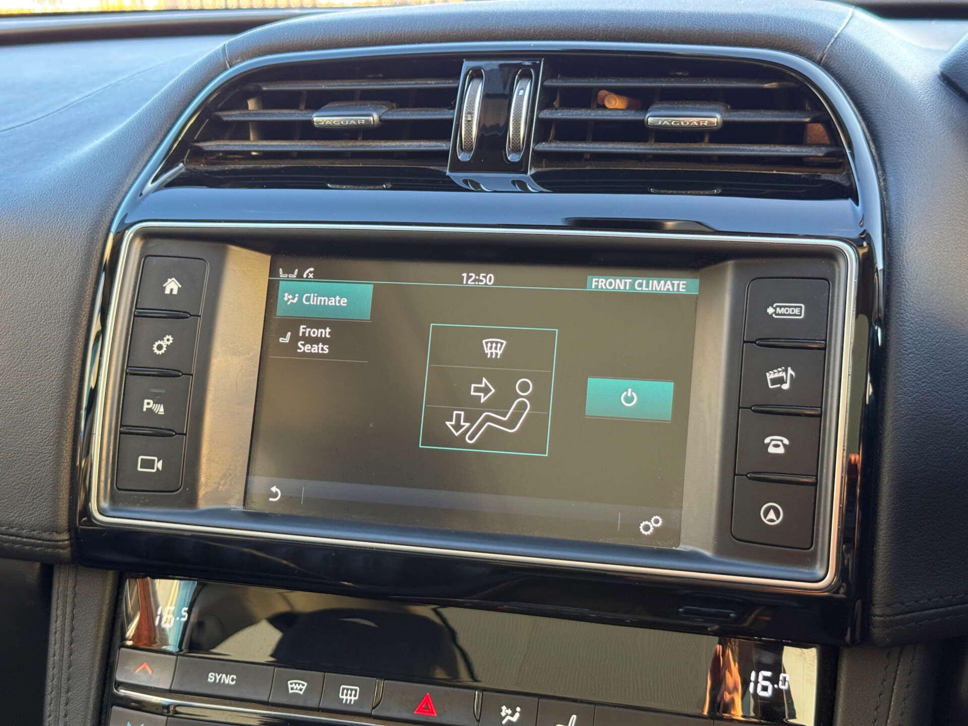 Jaguar F-Pace view 71