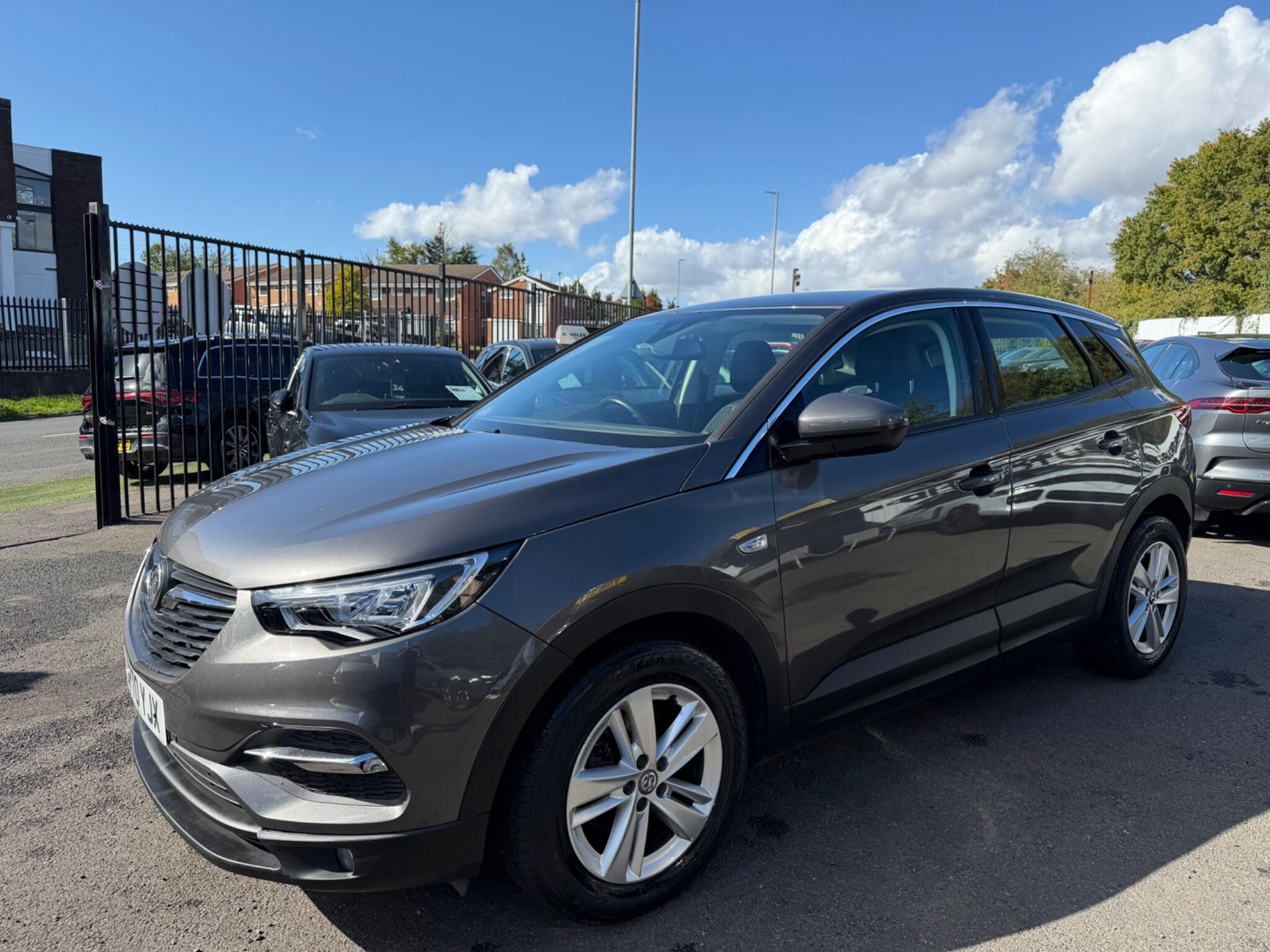 Vauxhall Grandland X view 7