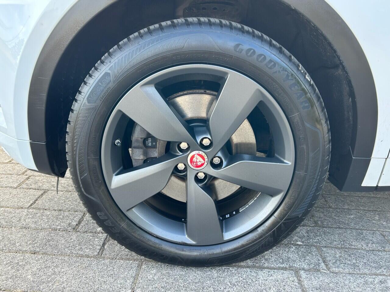 Jaguar E-Pace view 50