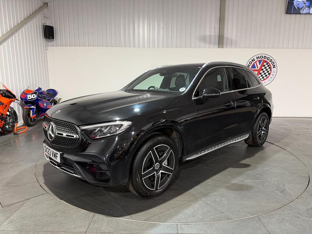 Mercedes-Benz GLC view 2