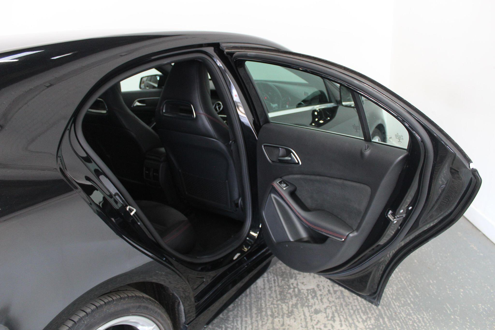 Mercedes-Benz A-Class view 25