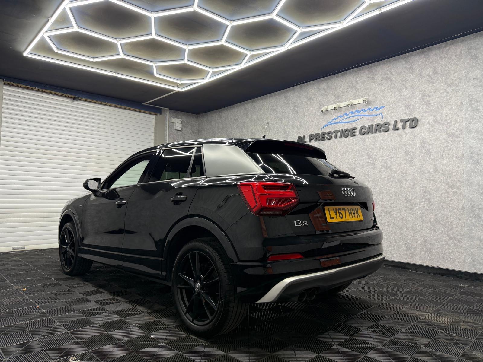 Audi Q2 view 6
