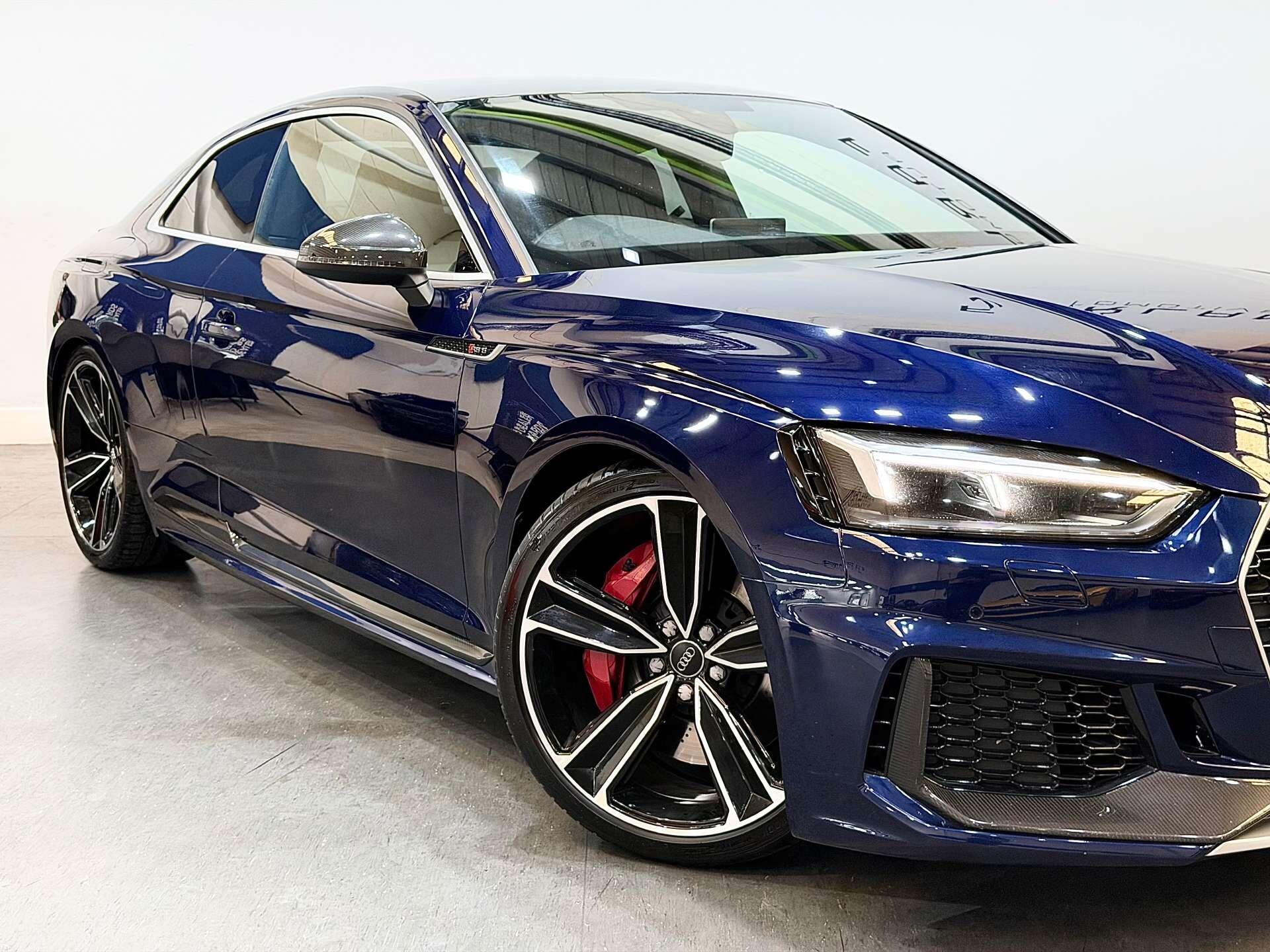 Audi RS5 view 7