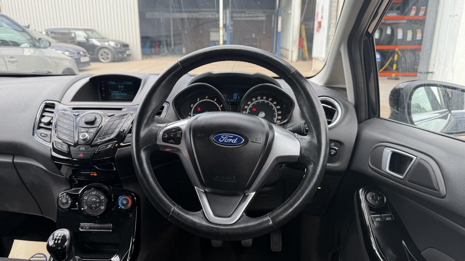 Ford Fiesta view 28