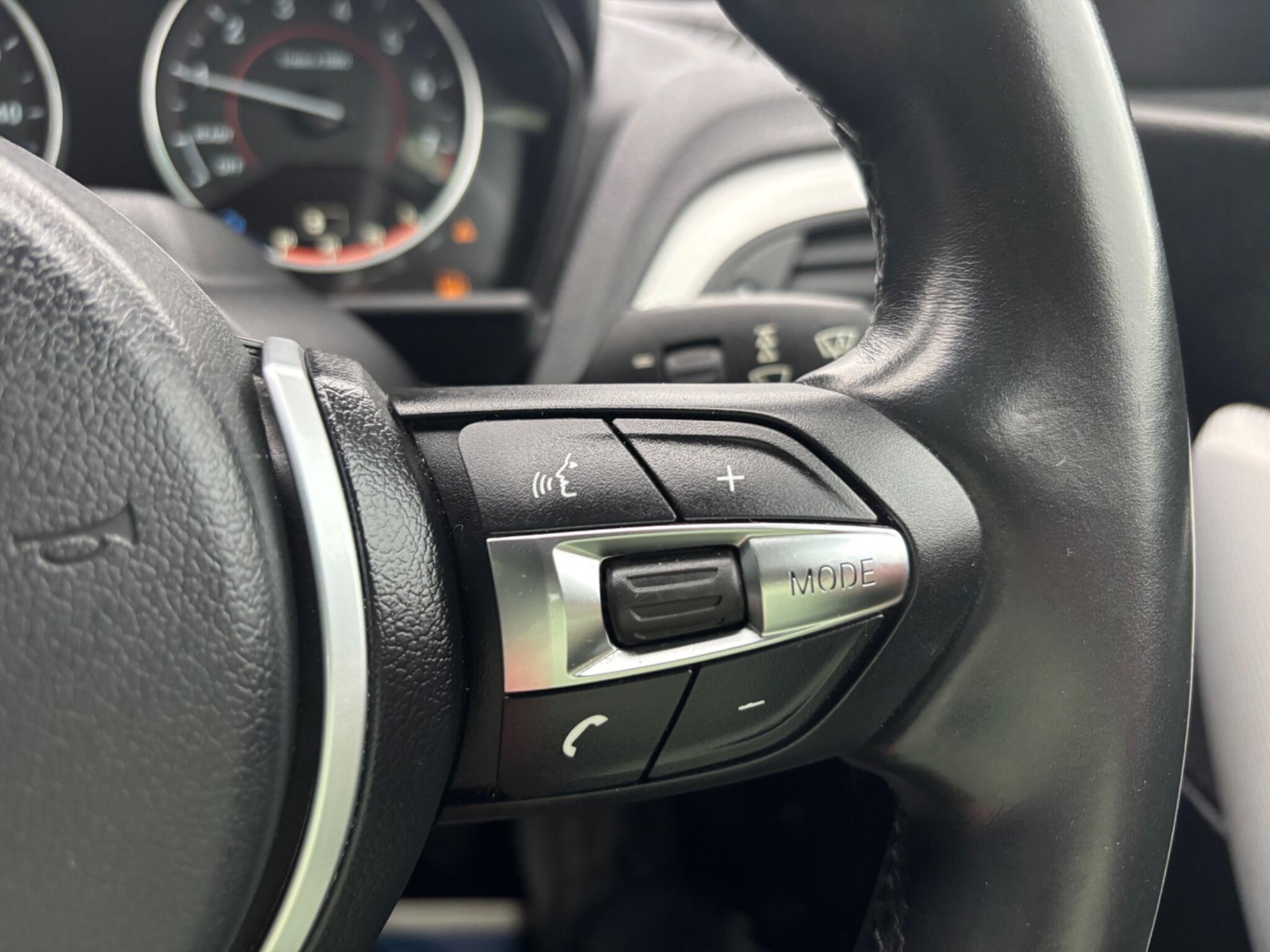 BMW 2 Series view 18