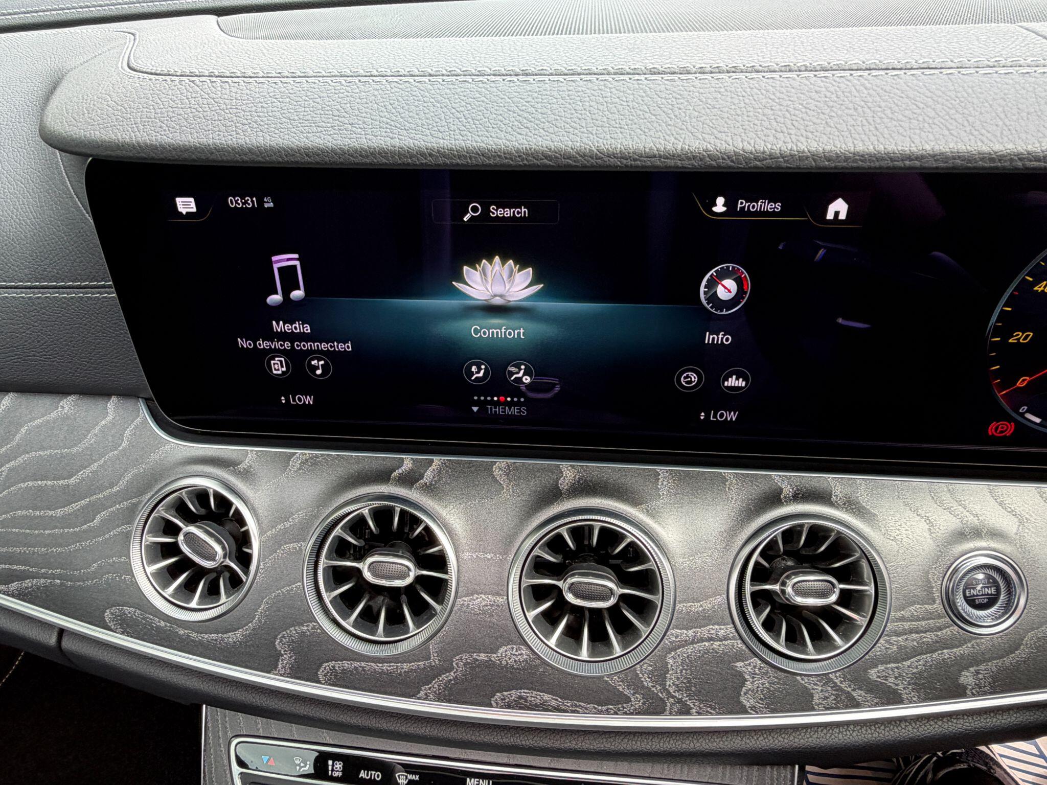 Mercedes-Benz E-Class view 22