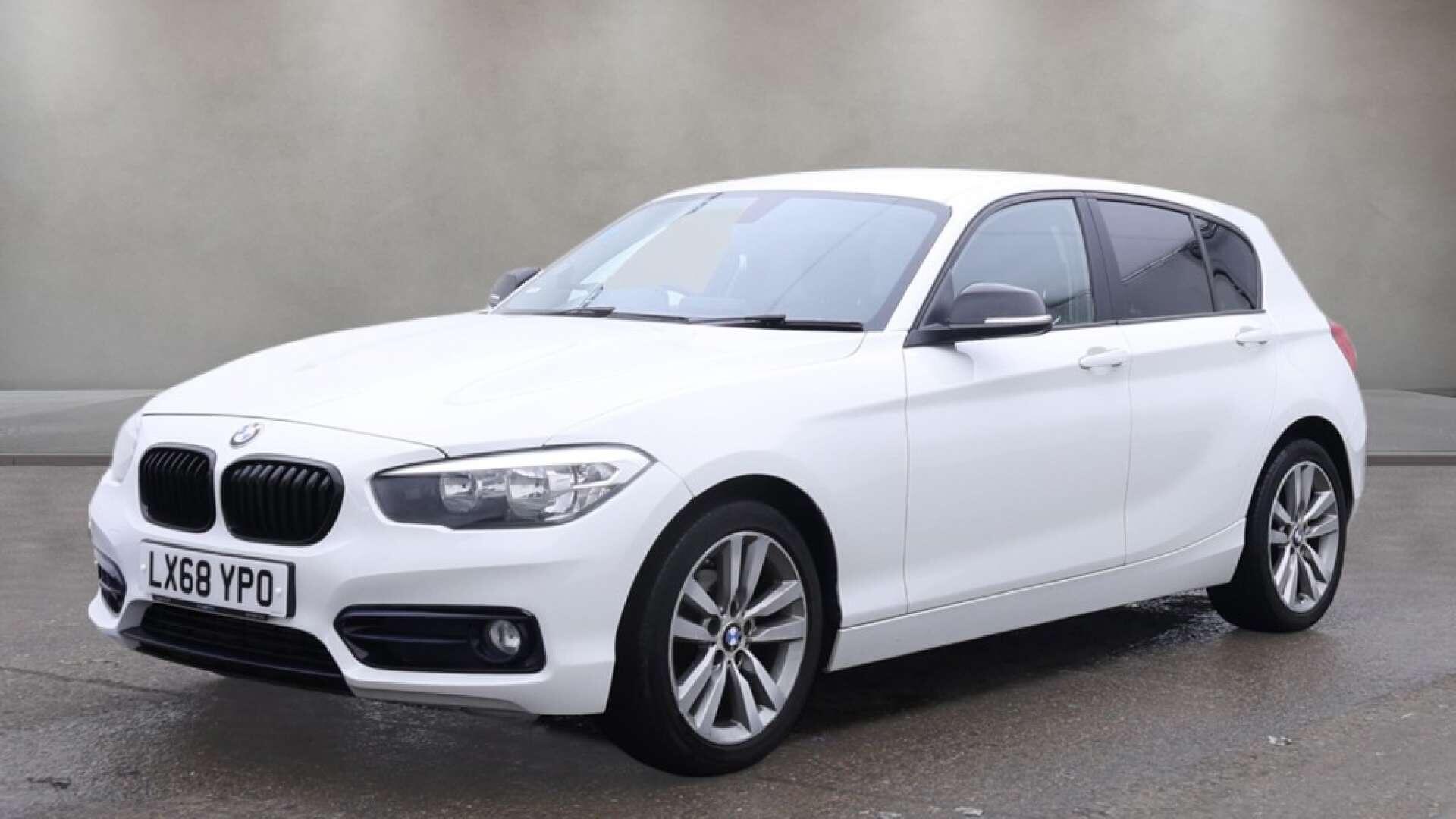 BMW 1 Series view 7