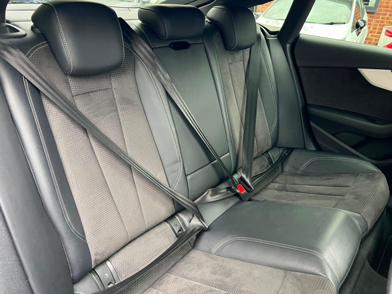 Audi A5 view 36