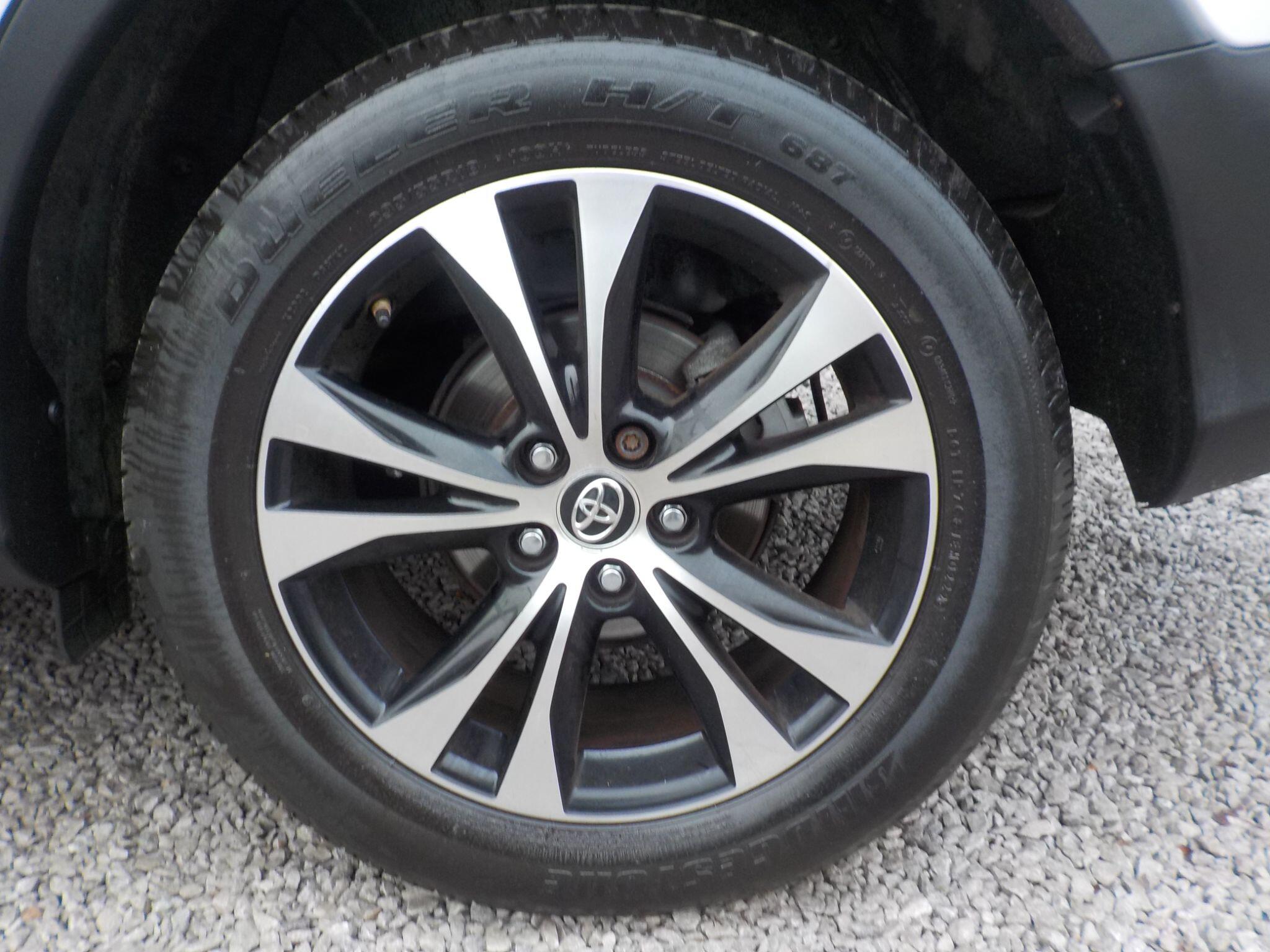 Toyota RAV4 2.0 D-4D Icon 2WD Euro 5 (s/s) 5dr