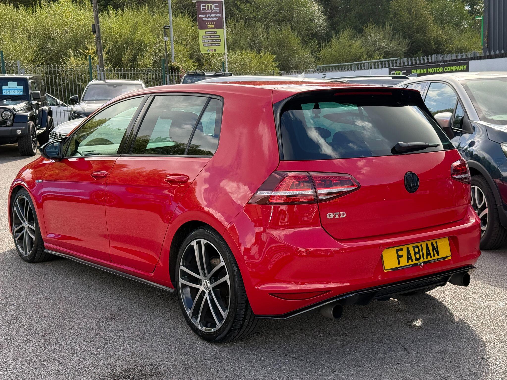 Volkswagen Golf view 10