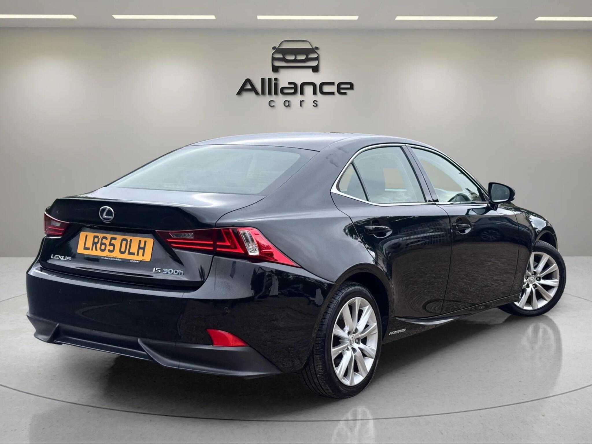 Lexus Is view 19