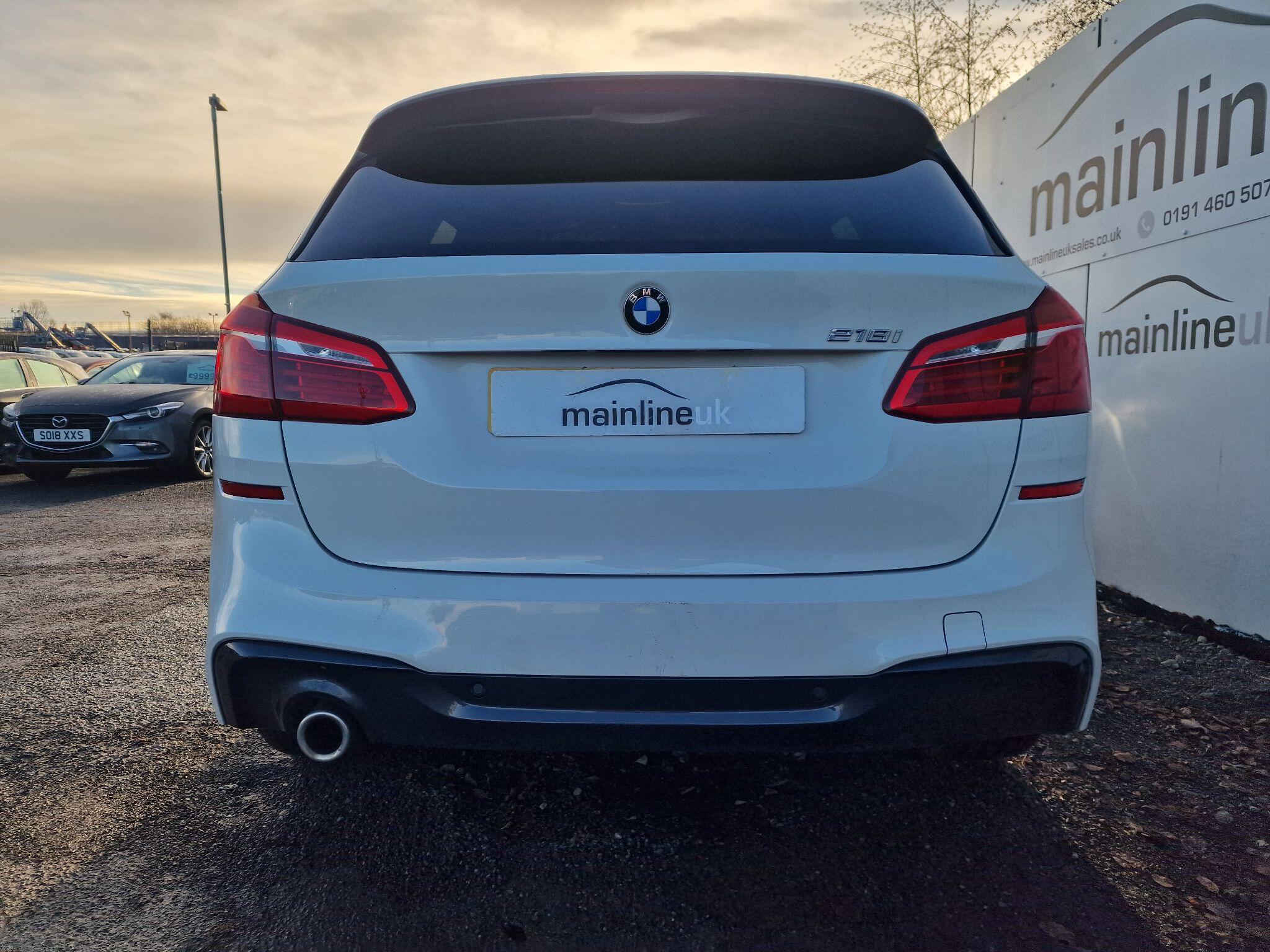BMW 2 Series view 13