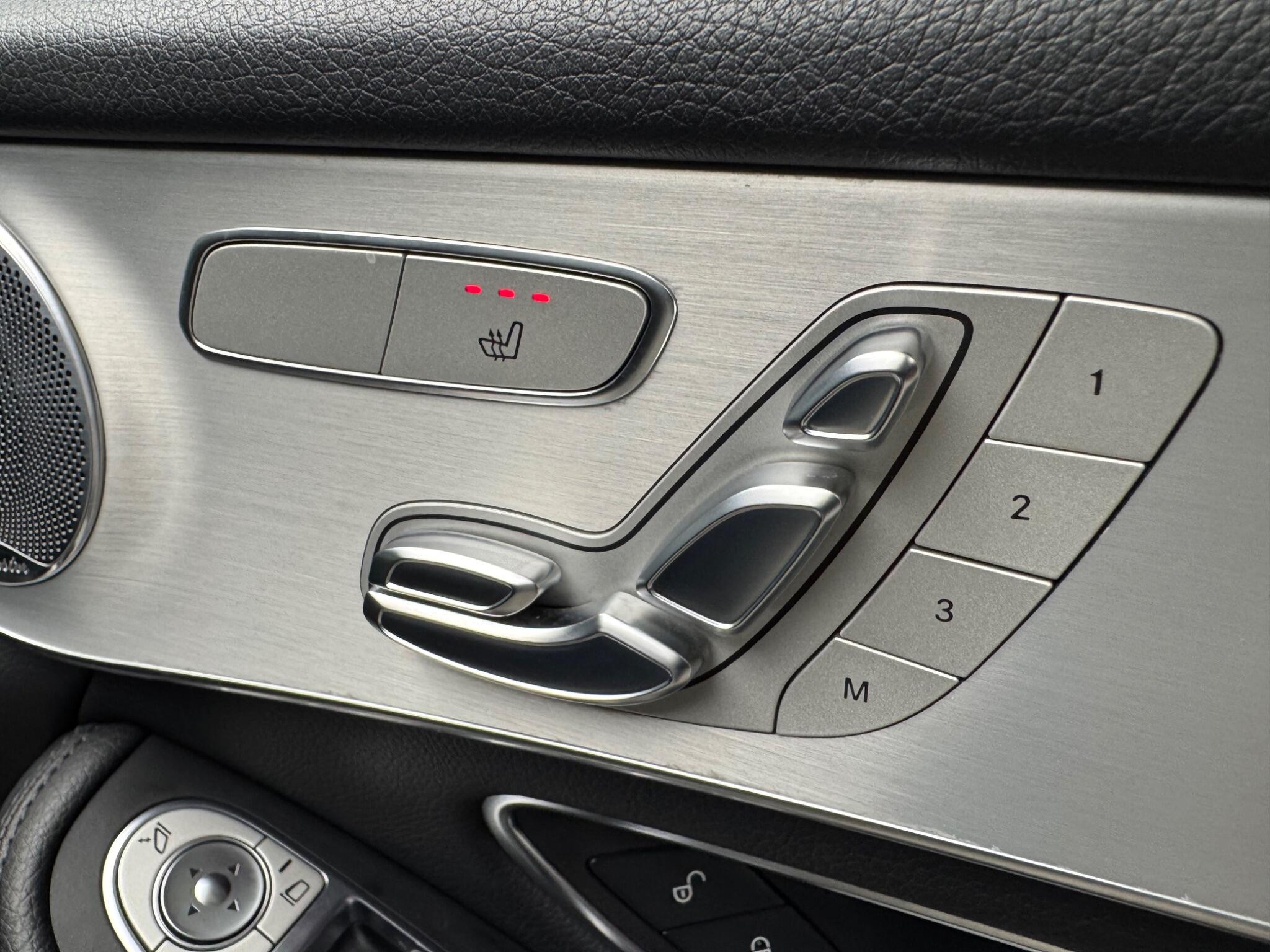 Mercedes-Benz GLC view 16
