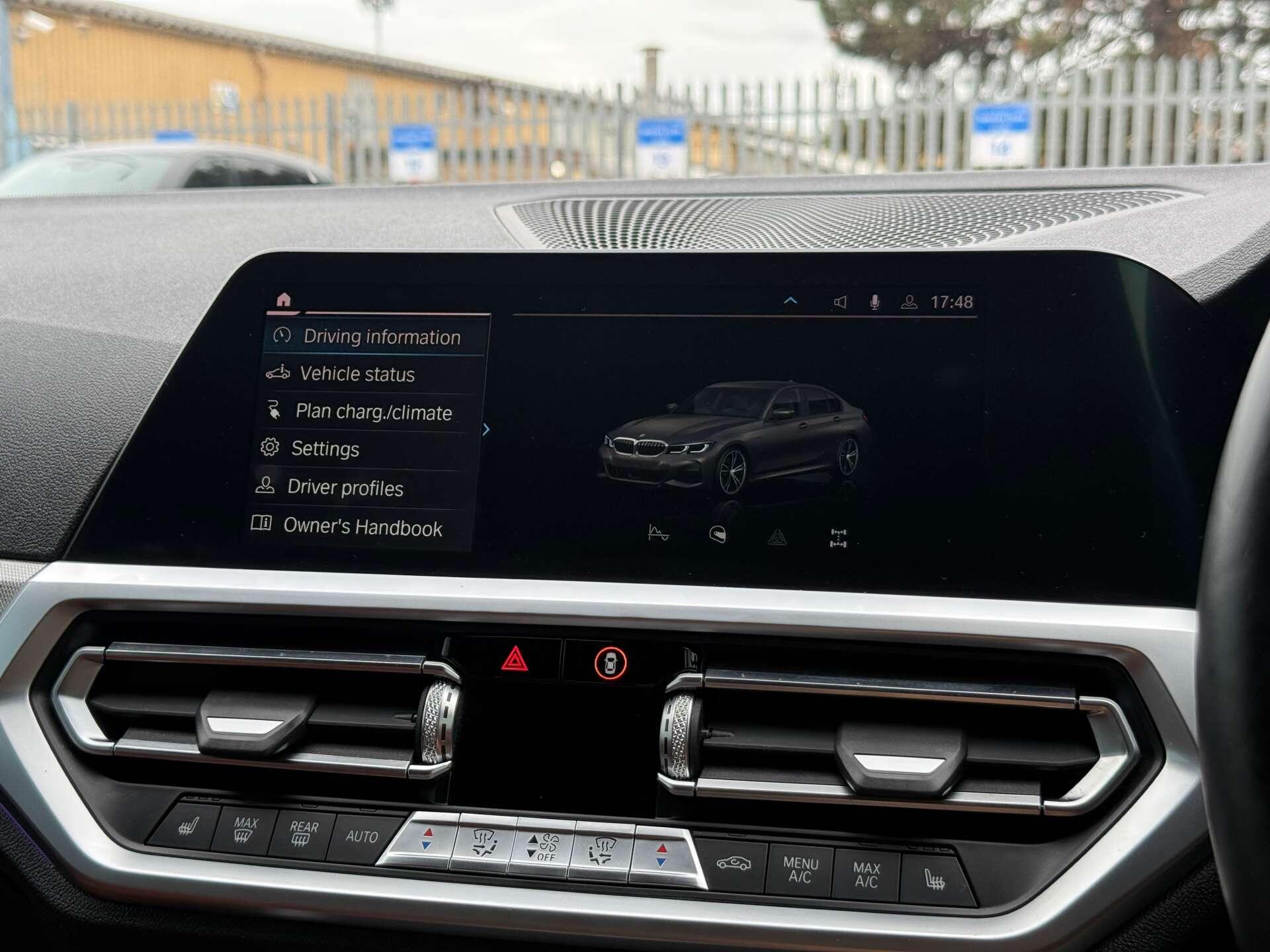 BMW 3 Series view 67