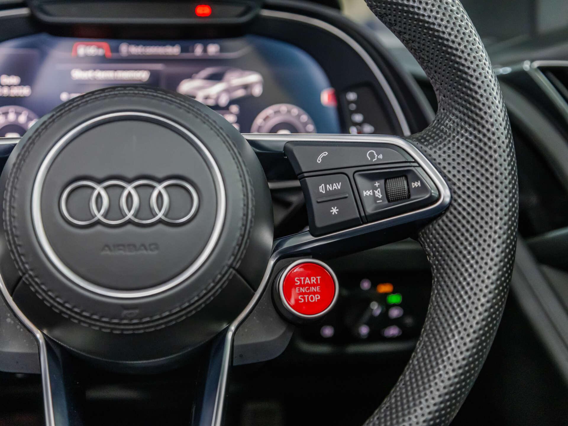 Audi R8 view 47