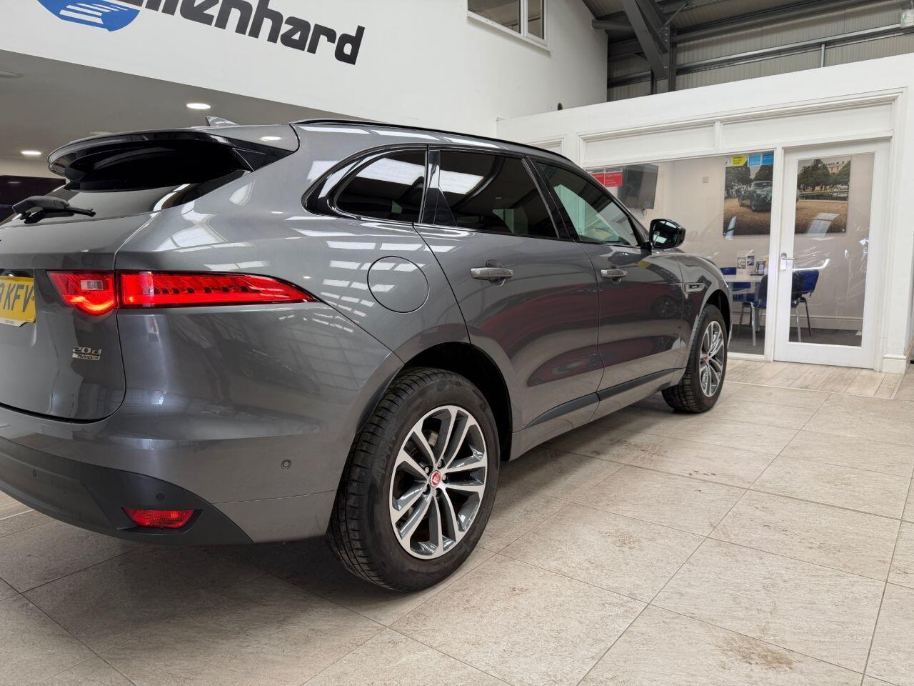 Jaguar F-Pace view 27