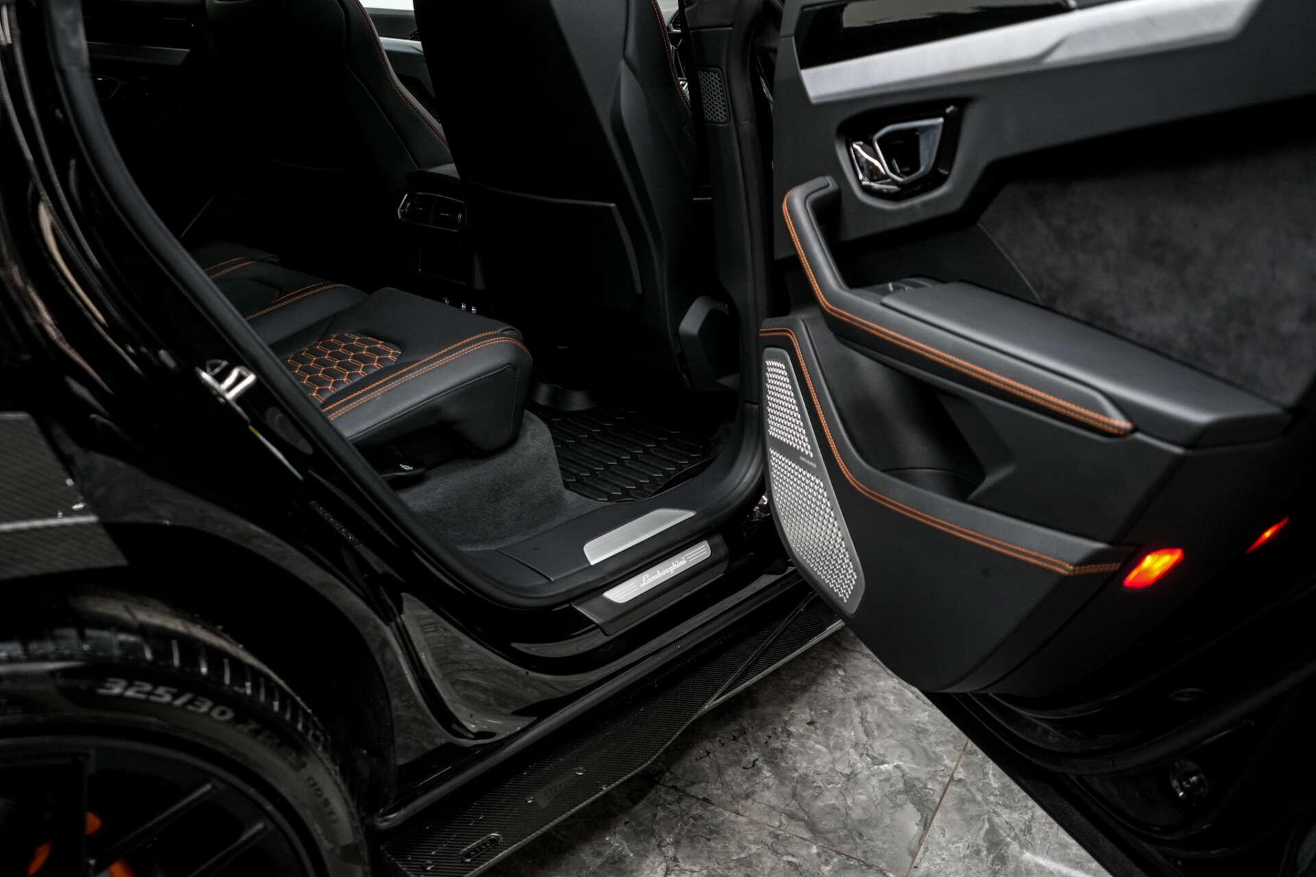 Lamborghini Urus view 40