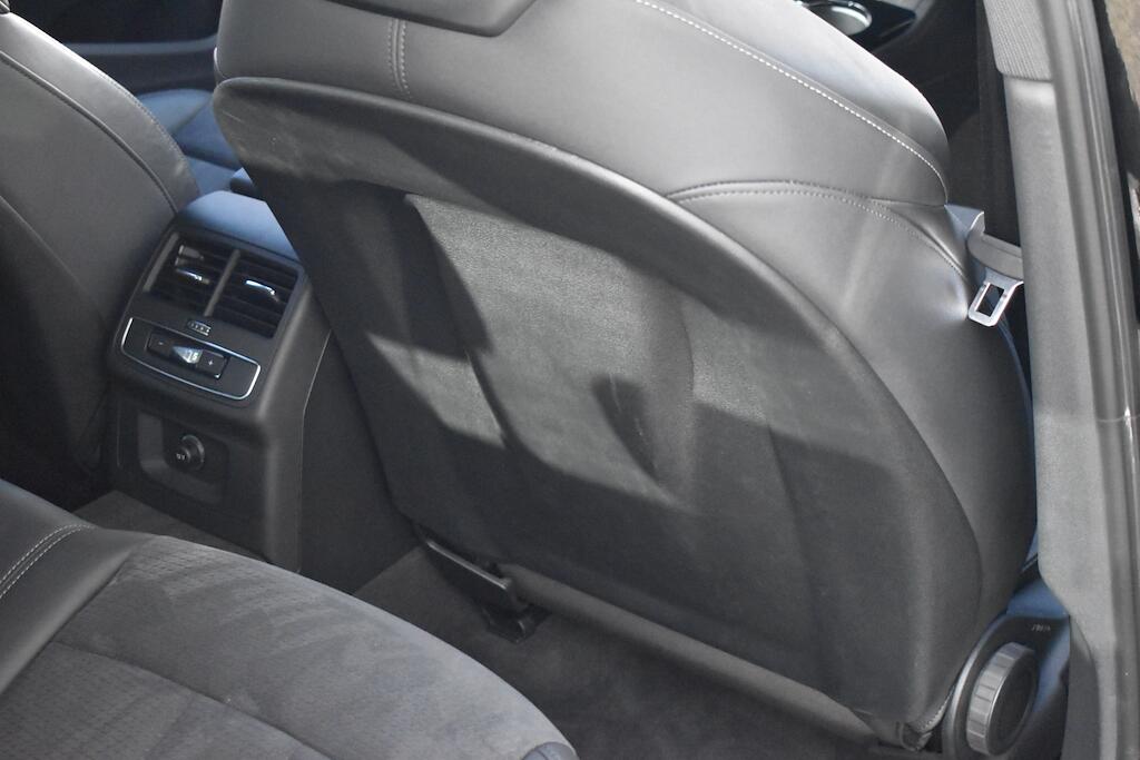 Audi A4 view 31