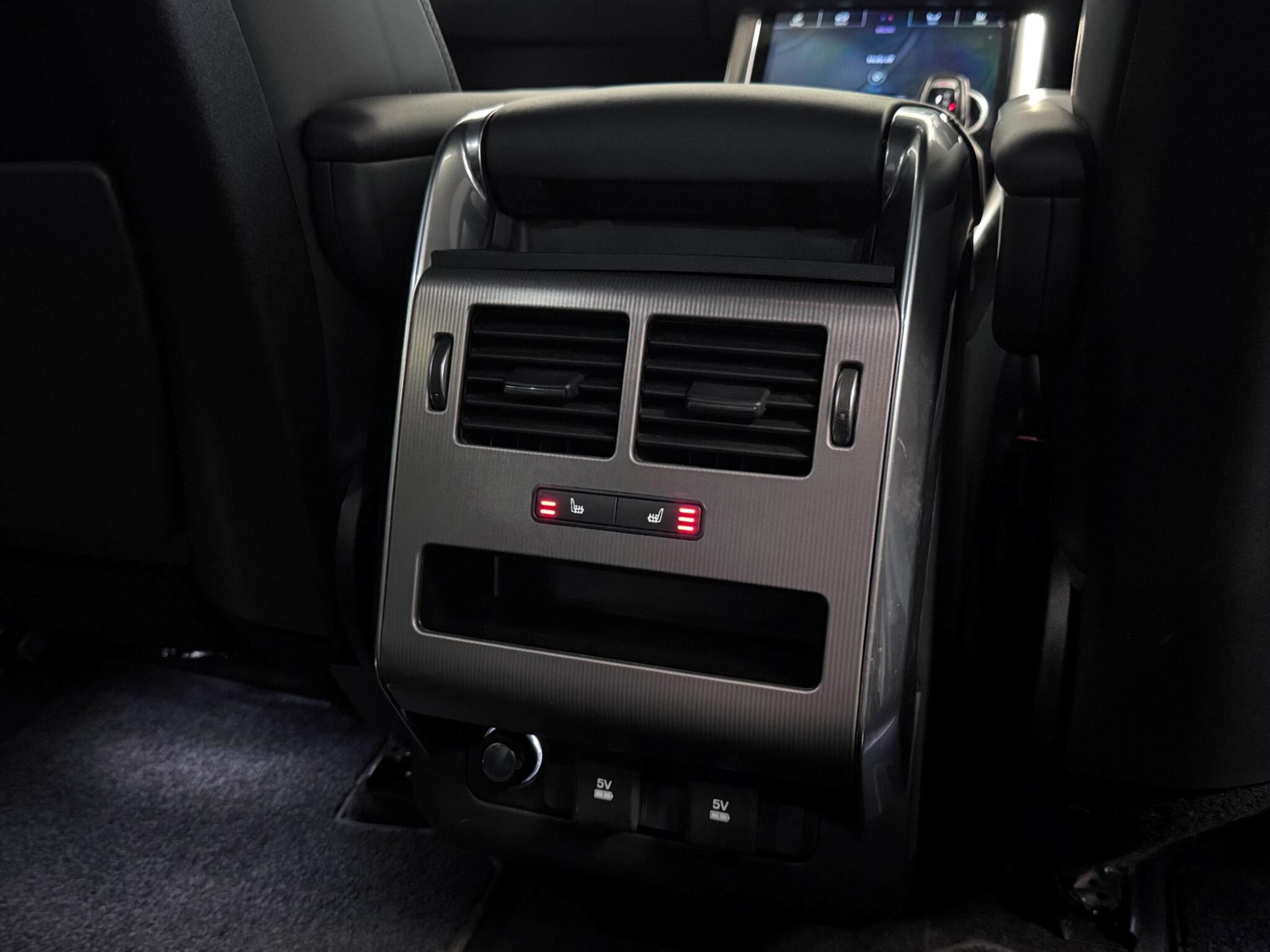 Land Rover Range Rover Sport view 23