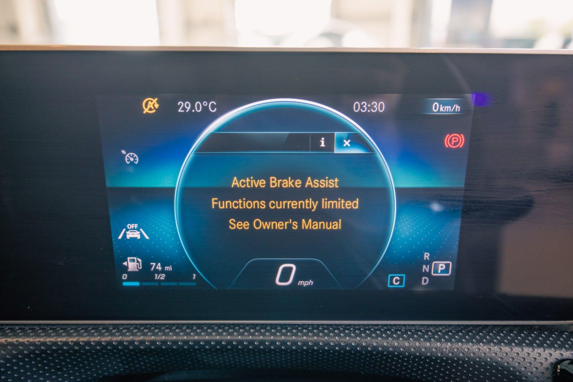 Mercedes-Benz Cla view 15