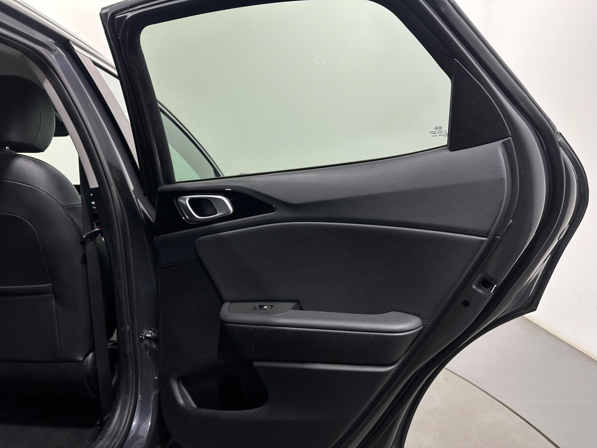 Kia Xceed view 41
