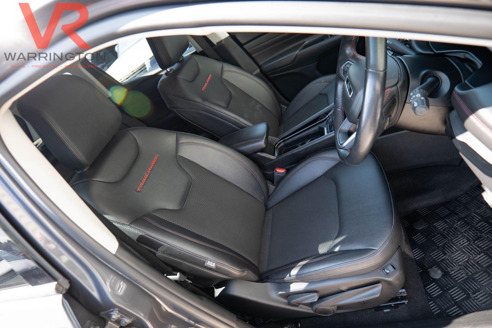 Jeep Compass view 21